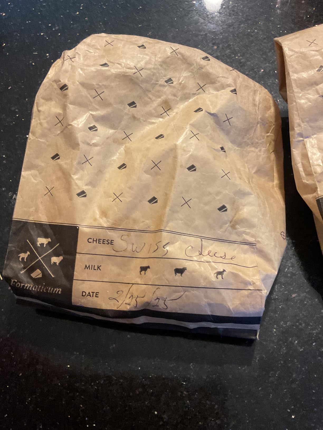 Formaticum - 15-Pack Cheese Storage Bags - 6.25 x 11 Wax Paper Bags to Keep Cheese or Charcuterie Fresh - Professional Grade Cheese Paper customer photo 1