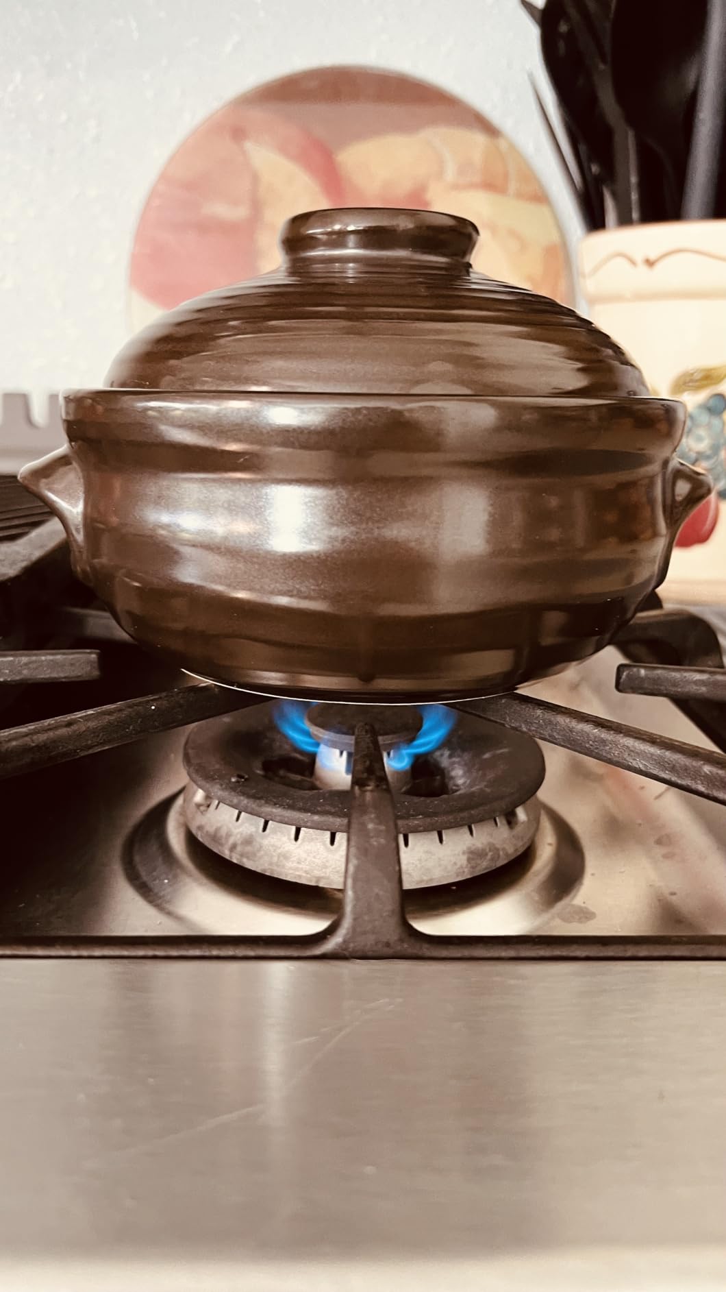 Crazy Korean Cooking Korean Stone Bowl (Dolsot), Sizzling Hot Pot for Bibimbap and Soup - Premium Ceramic (Medium with Lid) customer photo 1