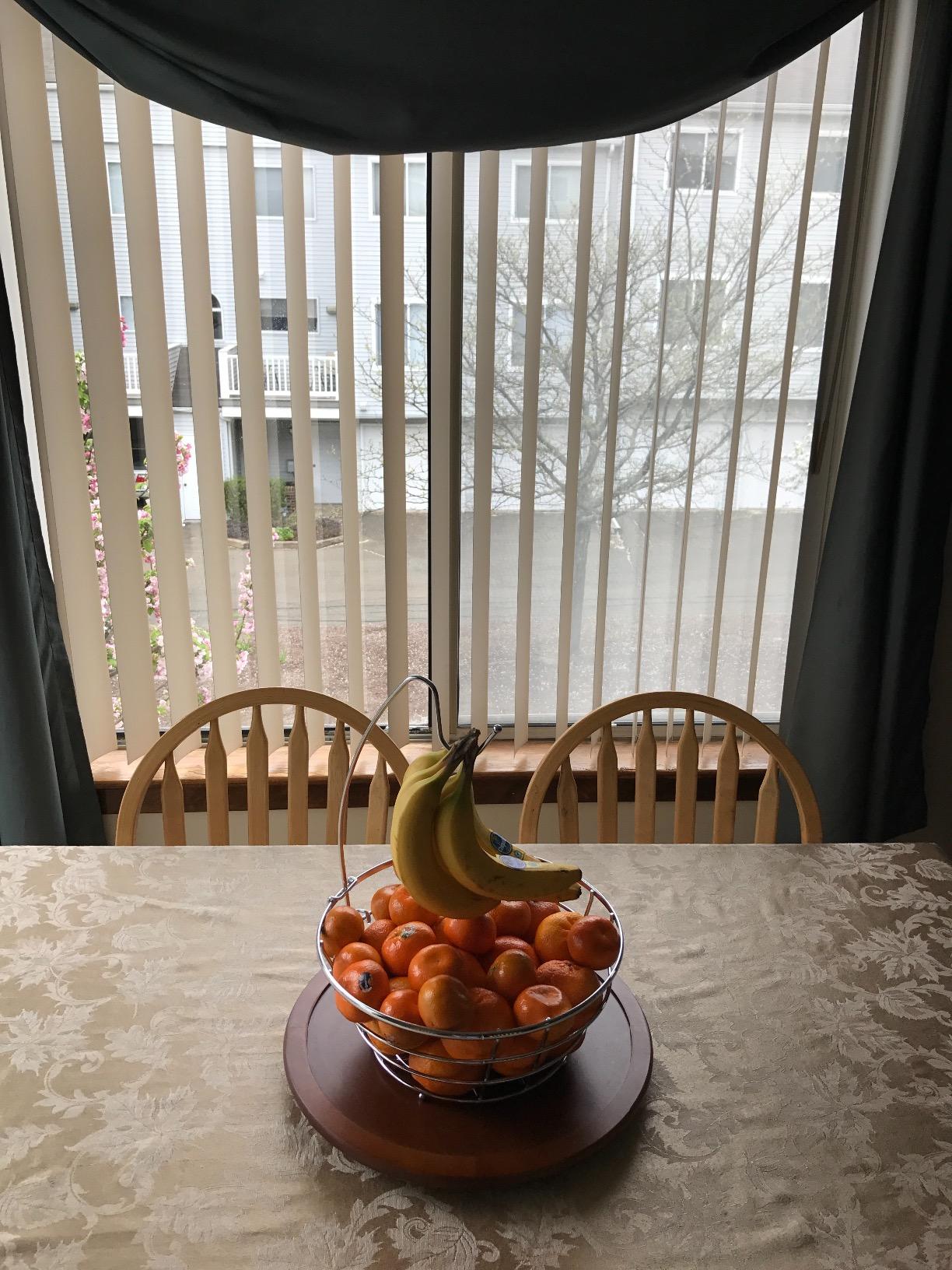 Deco Brothers Fruit Bowl with Banana Holder, Bronze customer photo 2