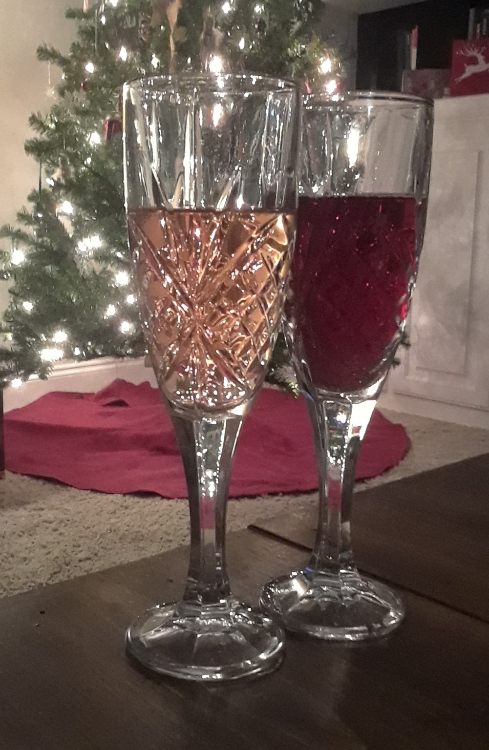 Godinger Silver Art Dublin Non-leaded Crystal Barware Champagne Flutes Glasses, Set of 2 customer photo 1
