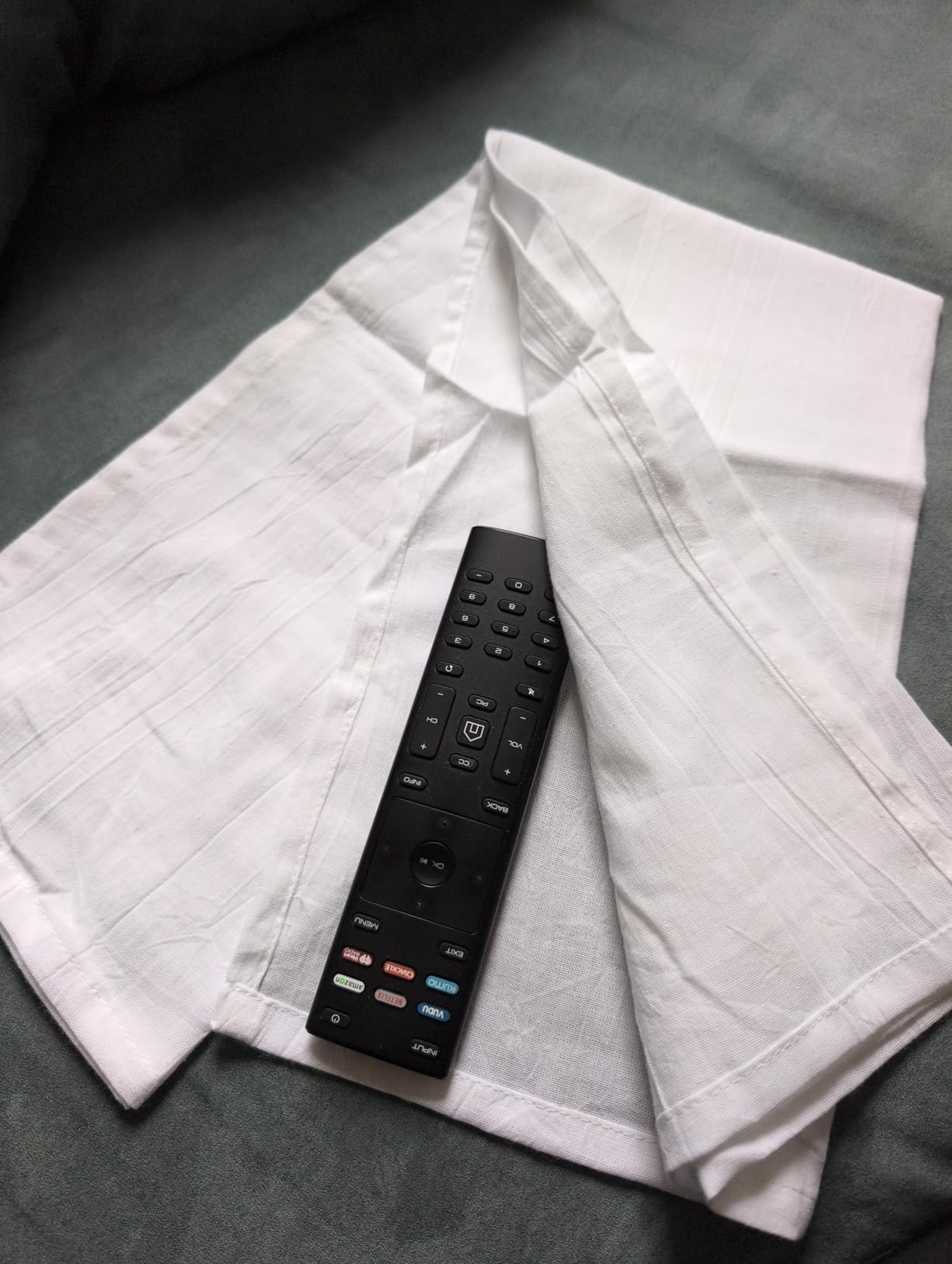 Utopia Kitchen White Flour Sack Towels [12 Pack - 28 x 28 Inch] 100% Cotton Tea Towels for Cleaning & Drying - Highly Absorbent Kitchen Dish Cloth customer photo 1