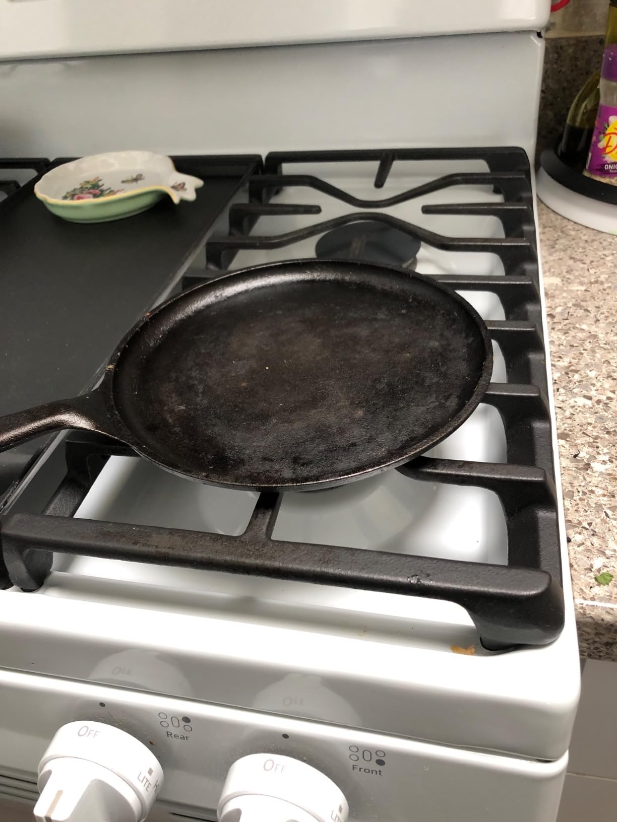 Lodge Cast Iron Griddle - 8 Inch Round Pre-Seasoned Griddle Pan customer photo 2
