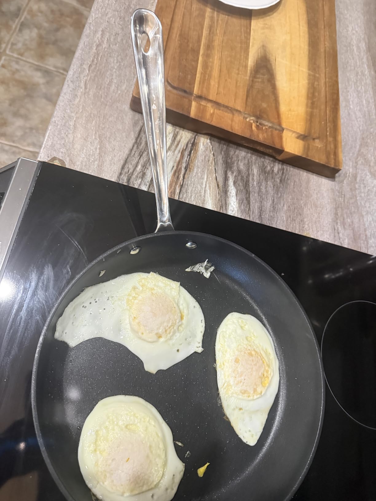 All-Clad HA1 Hard Anodized Non Stick Fry Pan Set 2 Piece, 8, 10 Inch, Induction, Oven Broiler Safe 500F, Pots and Pans Set, Kitchen Frying Pans, Skillets, Premium Cookware, Home, Dishwasher Safe Black customer photo 1