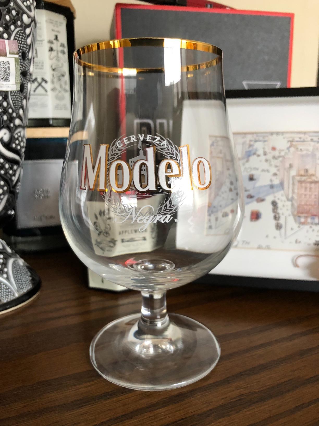 Cerveza .4L Gold Rim Signature Tulip Style Chalice Glass customer photo 1