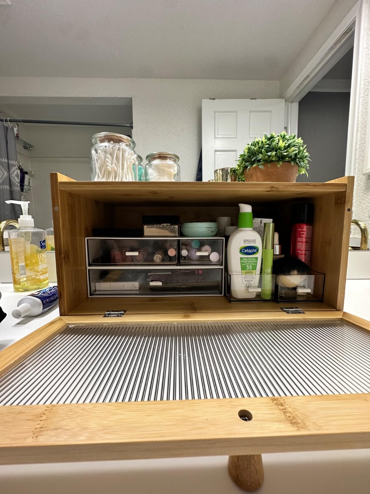Culinary Couture Extra Large Black Bread Box for Kitchen Countertop - Holds 2 Loaves - 16.5