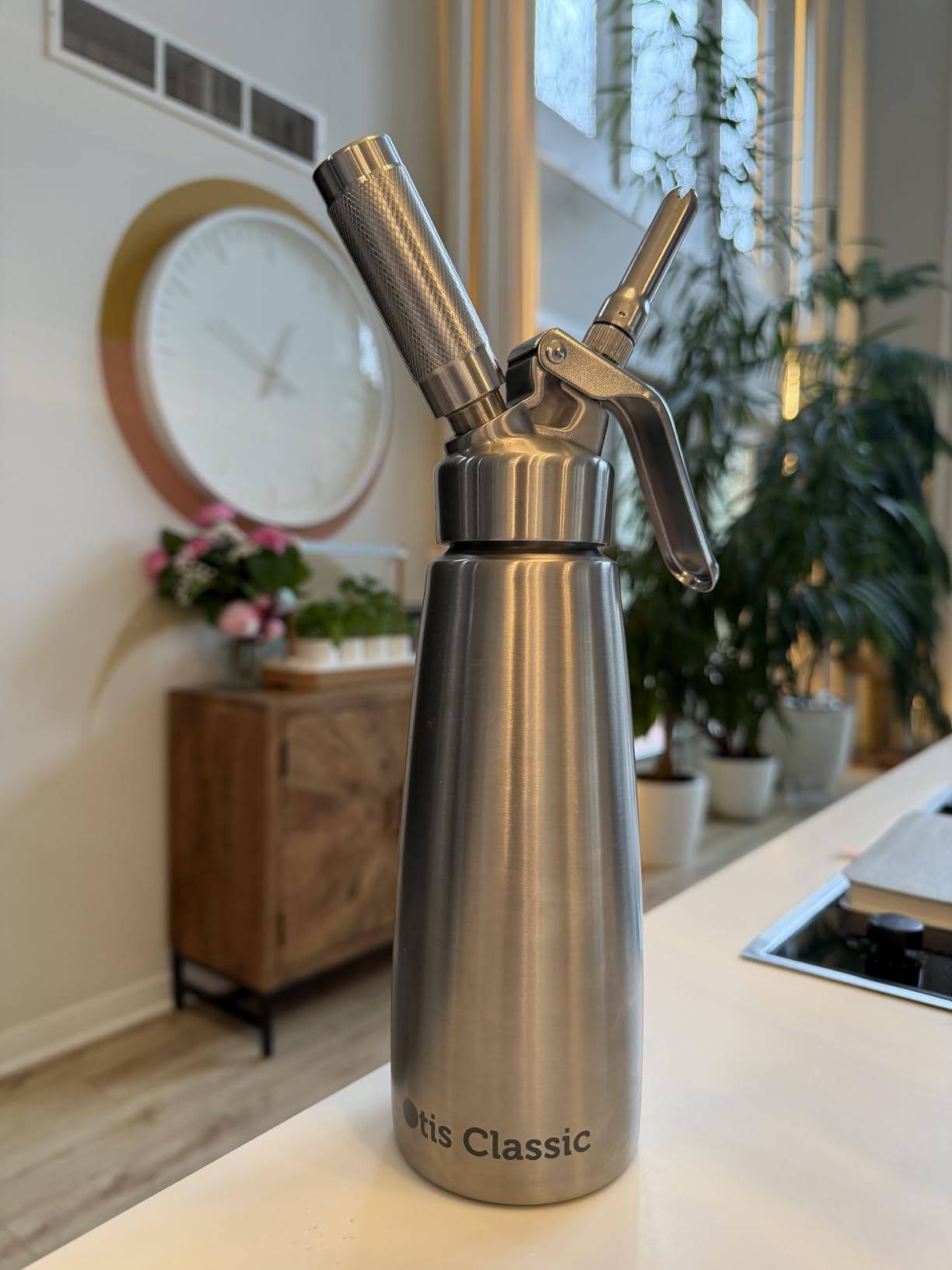 Otis Classic 304 Stainless Steel Whipped Cream Dispenser, 500ml w/ 3 Decorating Nozzles - Commercial Grade Quality Made of Food Grade Stainless Steel customer photo 1