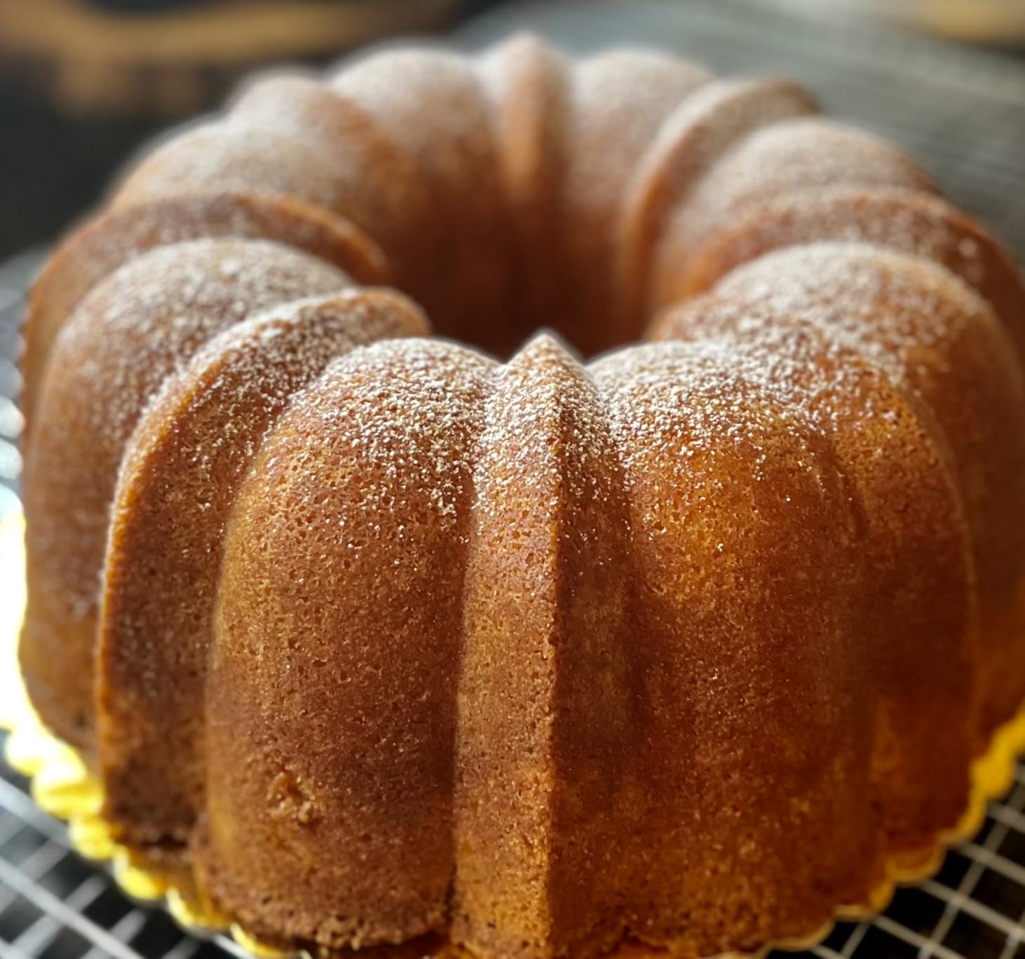 Nordic Ware Anniversary Bundt 12 Cup, Gold customer photo 1
