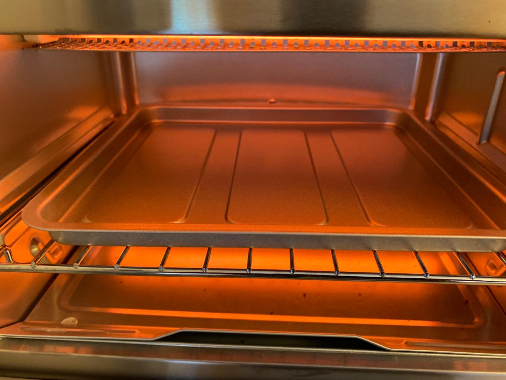 BLACK+DECKER 4-Slice Toaster Oven with Natural Convection, Stainless Steel, TO1760SS customer photo 2