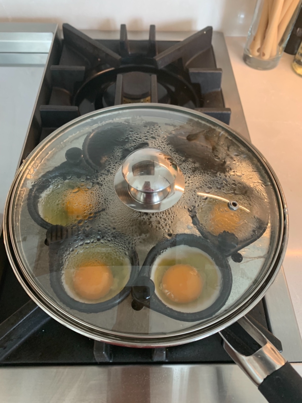 Modern Innovations Egg Poacher Pan for Perfect Poached Eggs, Nonstick Cups Poached Egg Maker Pan, Stainless Steel Easy Egg Cooker customer photo 2