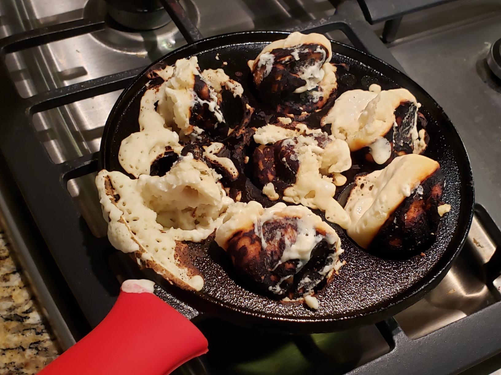 Upstreet Cast Iron Aebleskiver Pan Ideal for Mini Pancake Mold, Cake Pop Pan, and Takoyaki Maker for Danish Stuffed customer photo 1