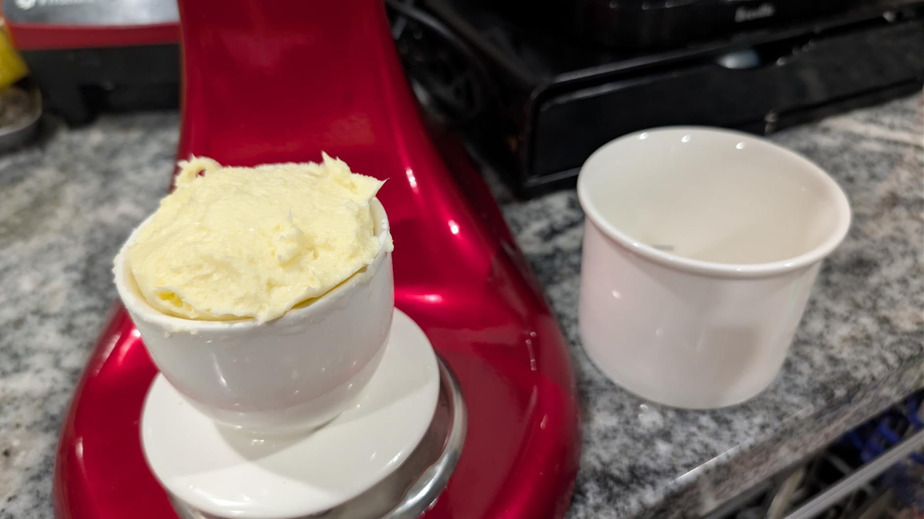 French Butter Dish - Butter Crock for Counter with Water Line for Fresh Spreadable Butter - French Butter Keeper with Lid - Housewarming Gift For The One Who Has It All - White customer photo 1