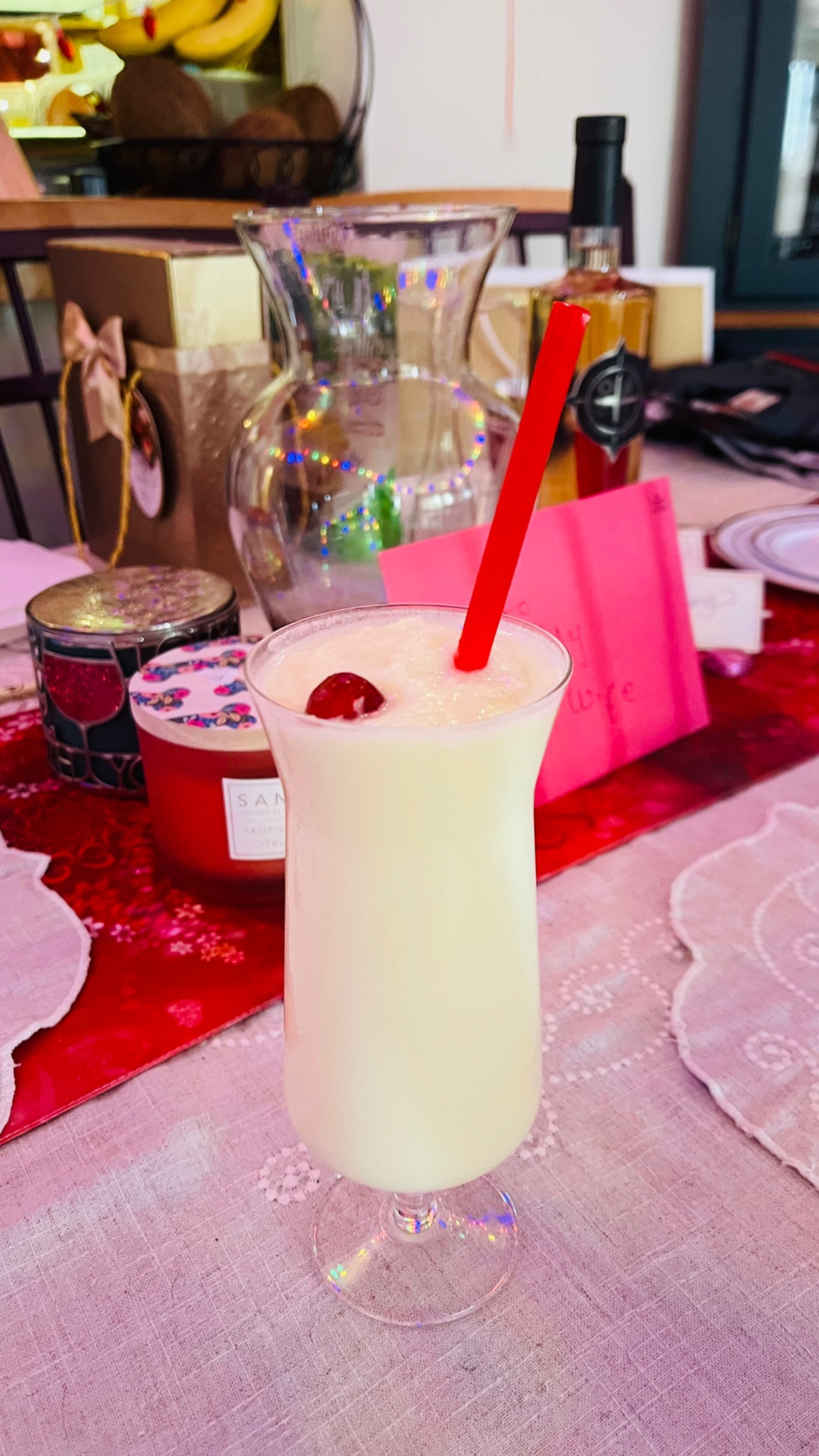 Viski Raye Hurricane Glasses, Perfect for Pina Coladas, Tropical Cocktail Glass, Crystal Glasses Gift set of 2, Clear, 14oz customer photo 1