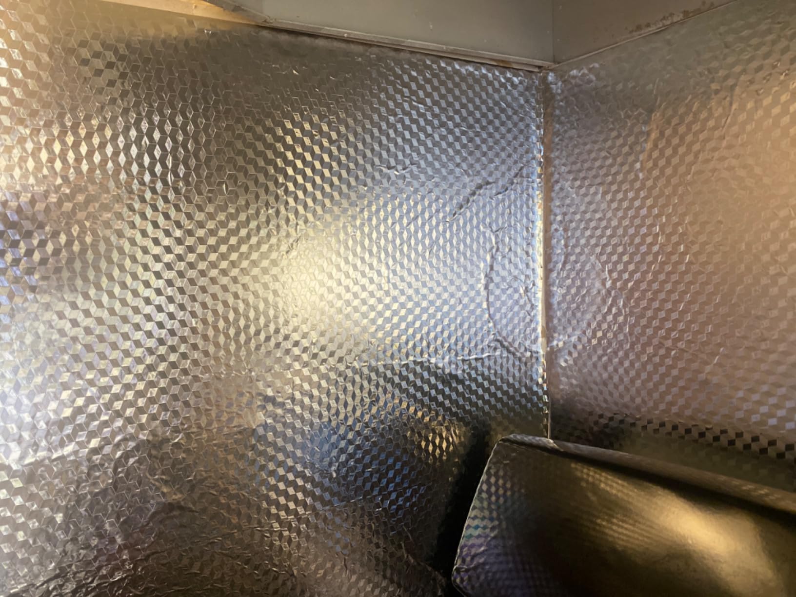 Kitchen Wallpaper Oil Proof Sticker Aluminum Foil Backsplash Self-Adhesive Contact Paper Cabinet Liner Waterproof and Heat Resistant Peel and Stick Wallpaper(15.7X118 Inches) customer photo 2