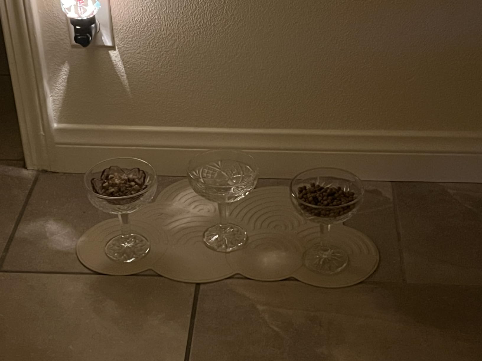 Godinger Champagne Glasses, Champagne Glass Set, Coupes Barware Martini Glasses - Set of 4, 6oz., Dublin Crystal Collection customer photo 2