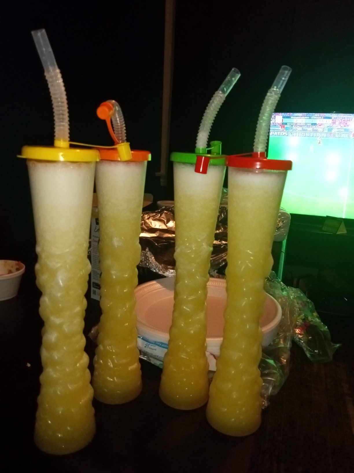 Sweet World USA European Ice Yard Cups Party 8-Pack - for Margaritas, Cold Drinks, Frozen Drinks - 17 oz. (500 ml) customer photo 1