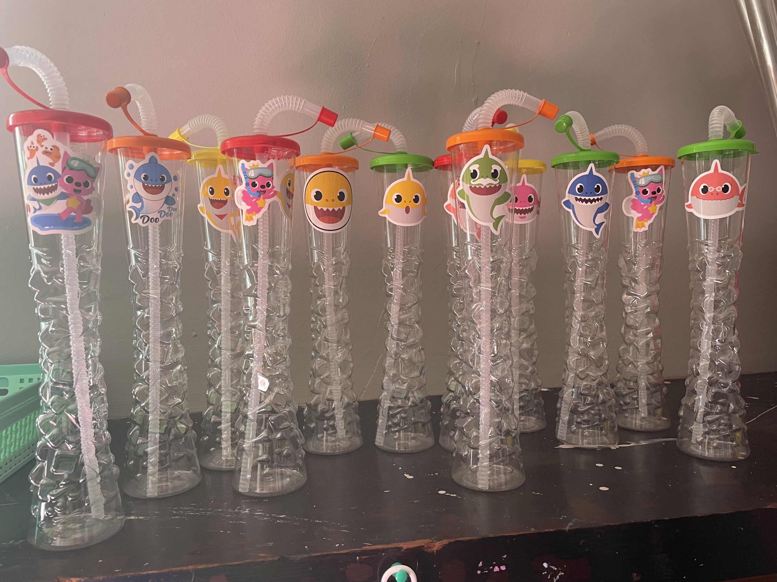 Sweet World USA European Ice Yard Cups Party 8-Pack - for Margaritas, Cold Drinks, Frozen Drinks - 17 oz. (500 ml) customer photo 2