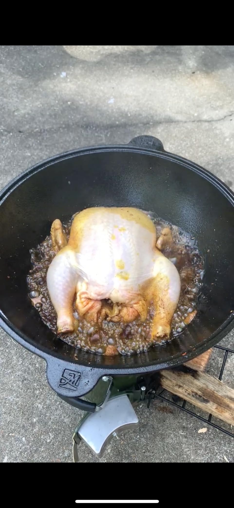 MangalGrills Kazan Cast Iron Cauldron - 9L (2.3 Gal) - Qazan Qozon Kadai customer photo 1