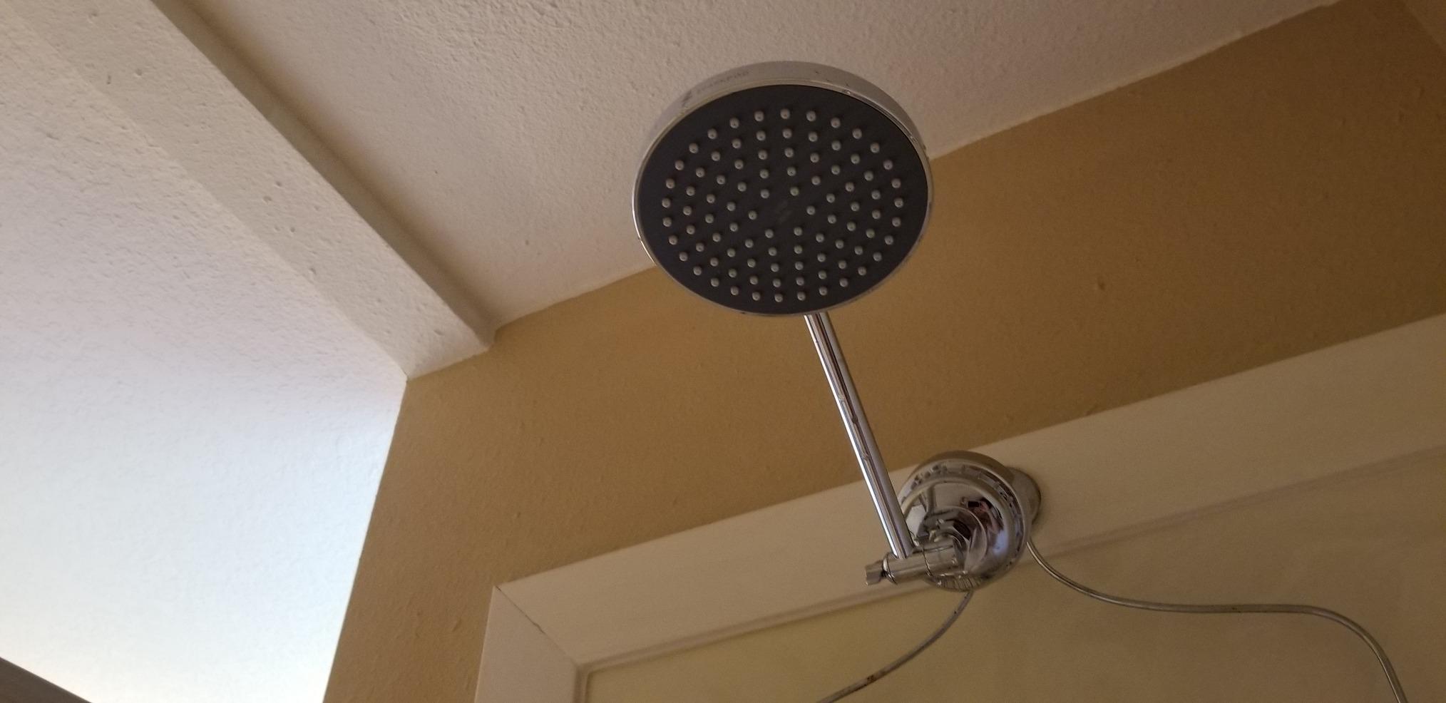 SparkPod 23 Stage Shower Head Filter for Dry Hair and Skin - High Output Universal Shower Filters to Remove Toxic Chemicals, Chlorine & Heavy Metals (Luxury Polished Chrome) customer photo 1