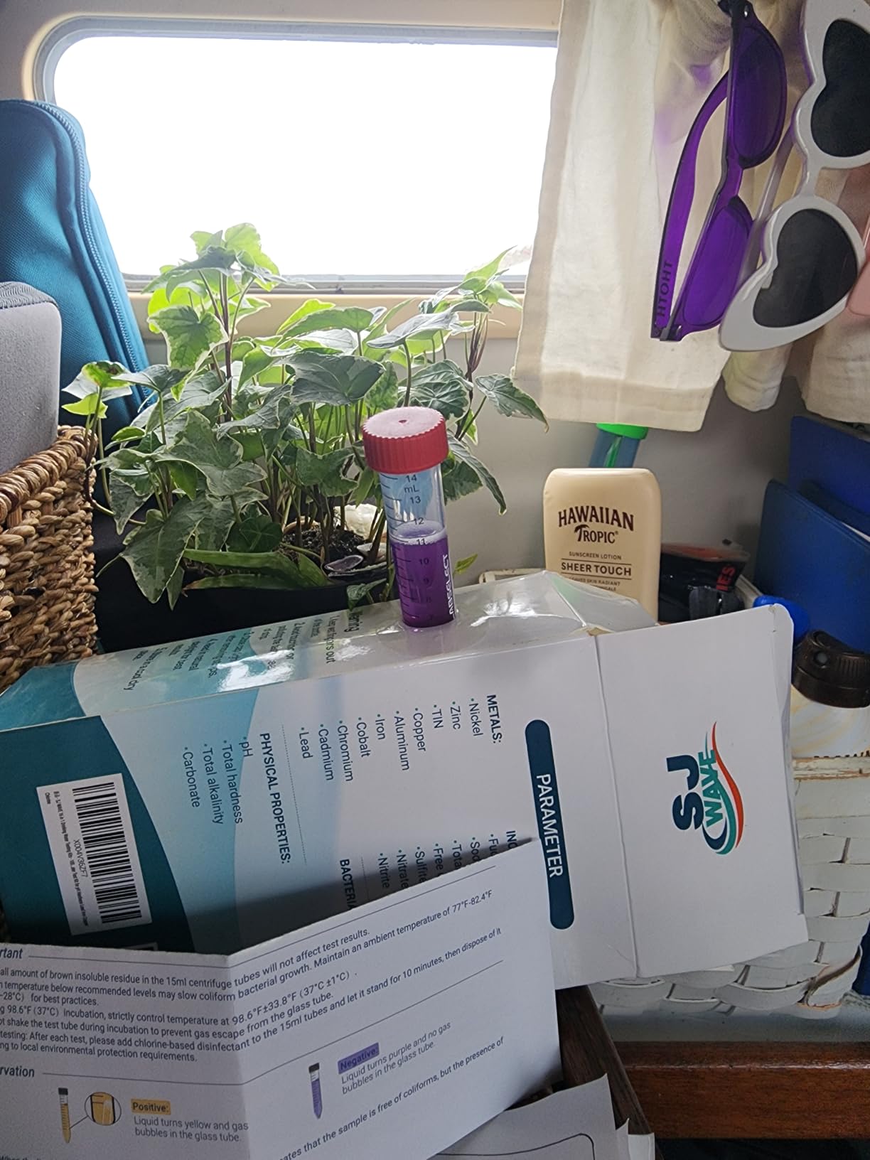 SJ WAVE 22 in 1 Water Test Kits - 125 Strips Drinking Water Test Kit, Home Tap and Well Water Tester for Bacteria pH Hardness Lead Iron Copper Chlorine Cyanuric Acid customer photo 1