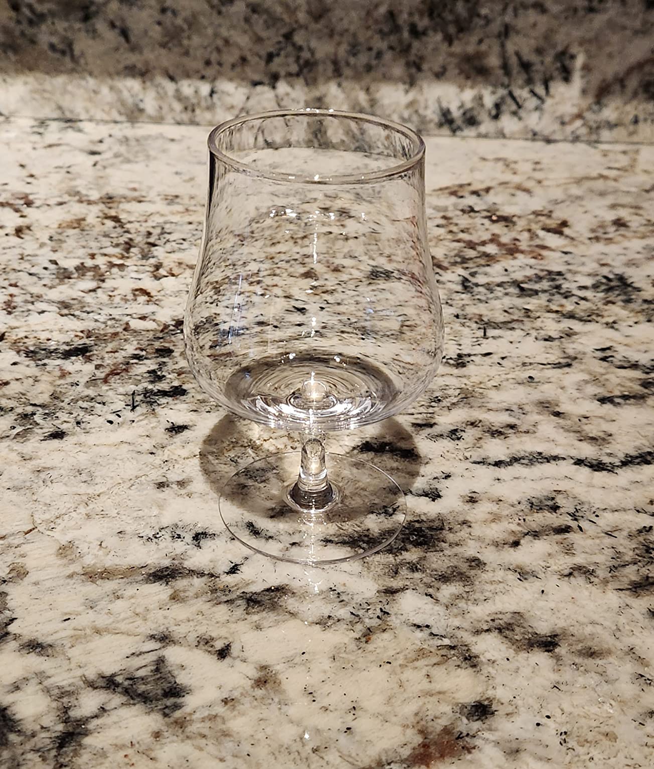 Luxbe - Brandy Whiskey Crystal Glasses Snifter, Set of 4 - Handcrafted - Lead-Free Crystal Glass - For Cognac Bourbon Spirits Drinks - 9.5-ounce customer photo 2