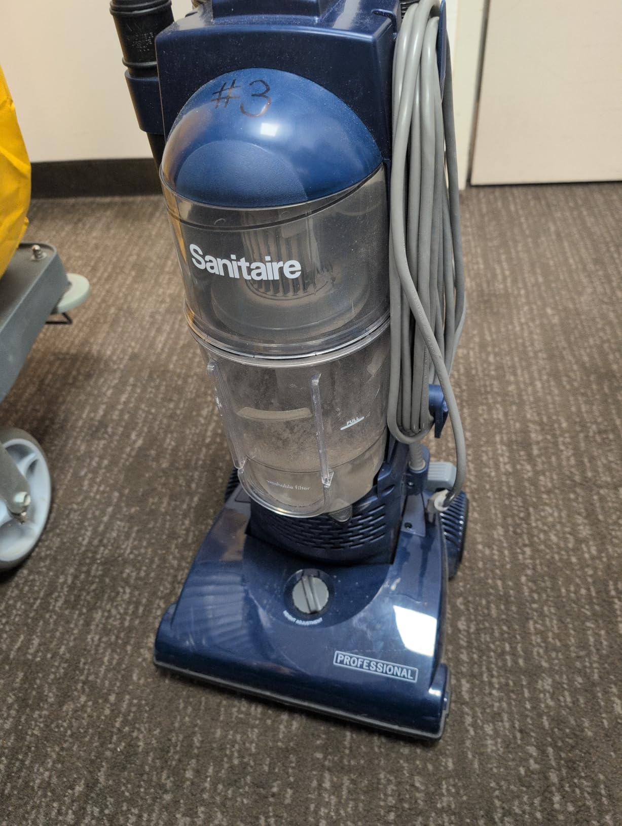 Sanitaire Professional Bagless Upright Commercial Vacuum with Tools, SL4410A customer photo 1