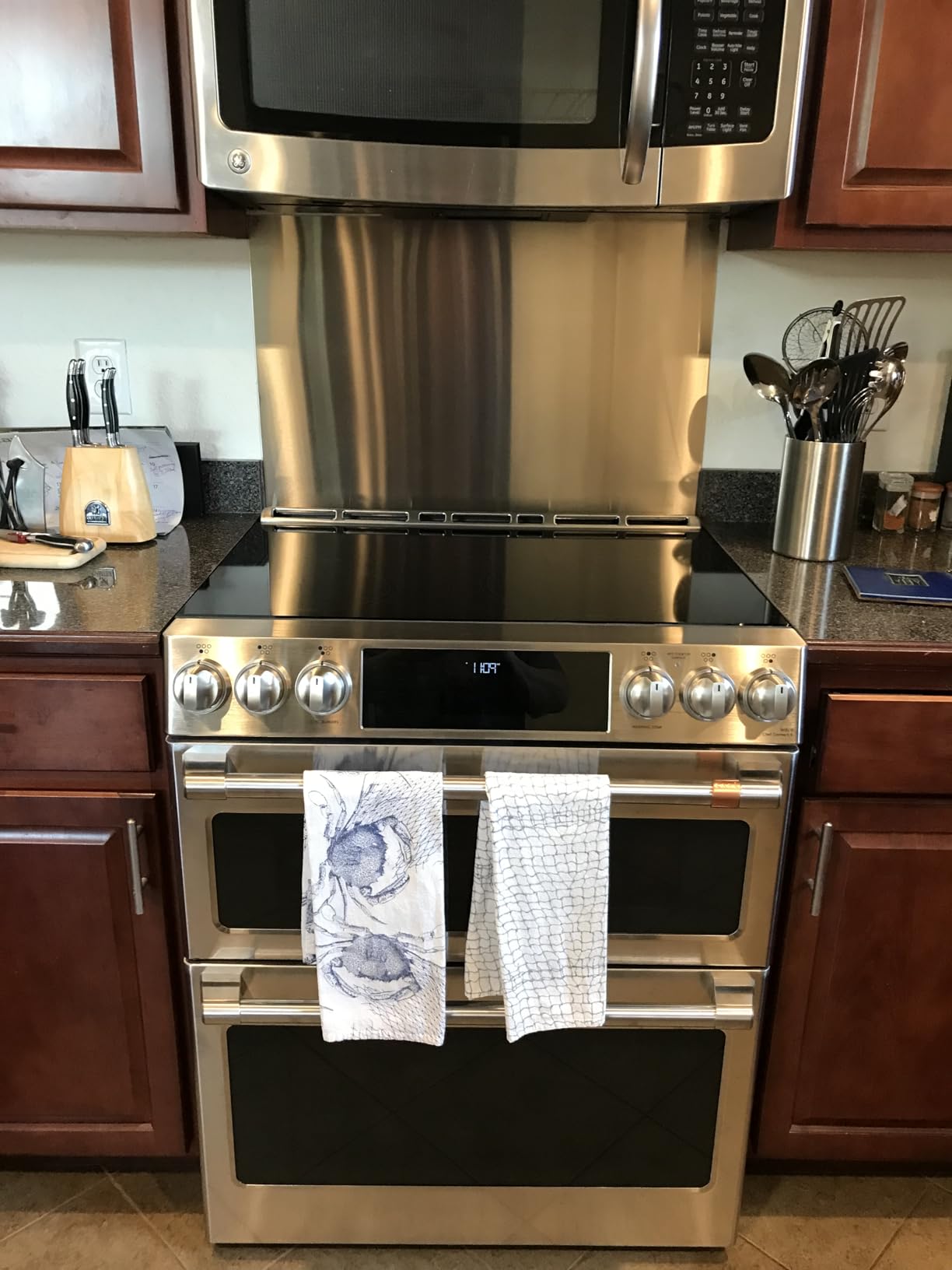 Lostronaut Stainless Steel Backsplash for Kitchen Wall - 24