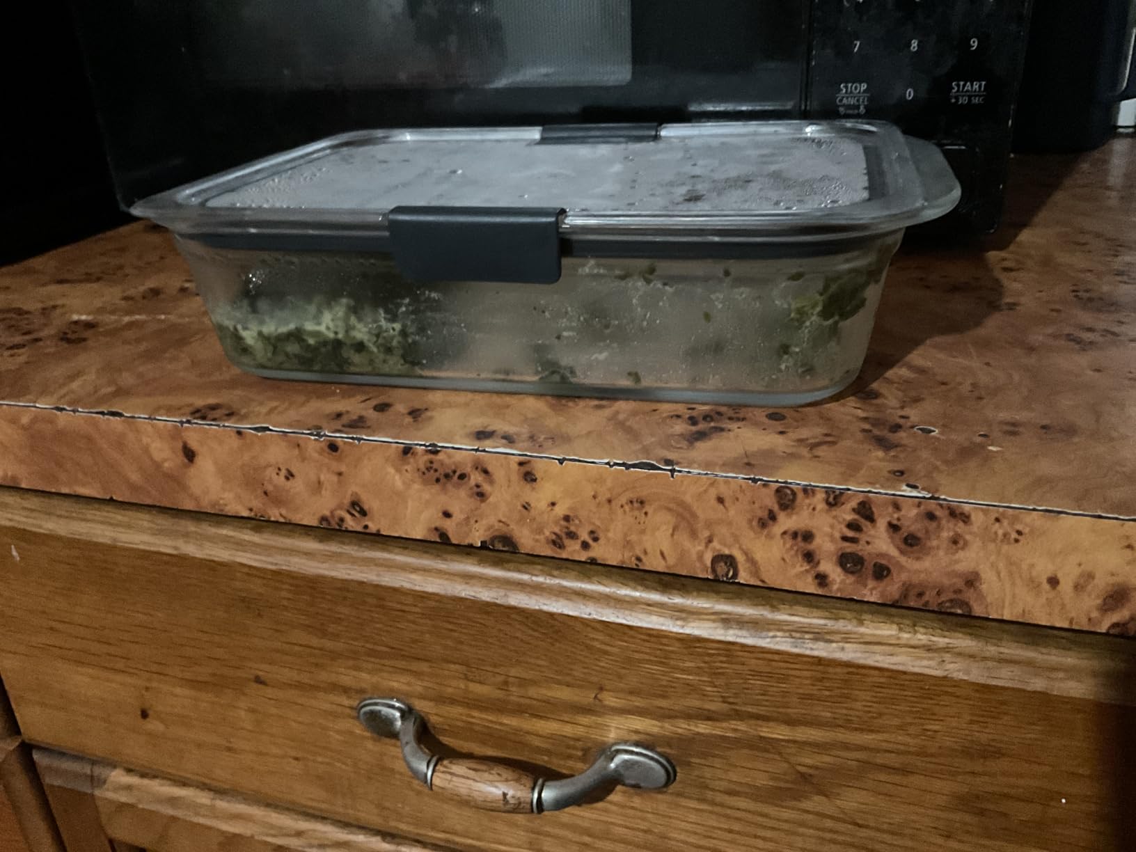 Rubbermaid Brilliance Glass Food Storage Containers, 3.2 Cup, Set of 4, BPA-Free, Leak-Proof, Clear customer photo 1