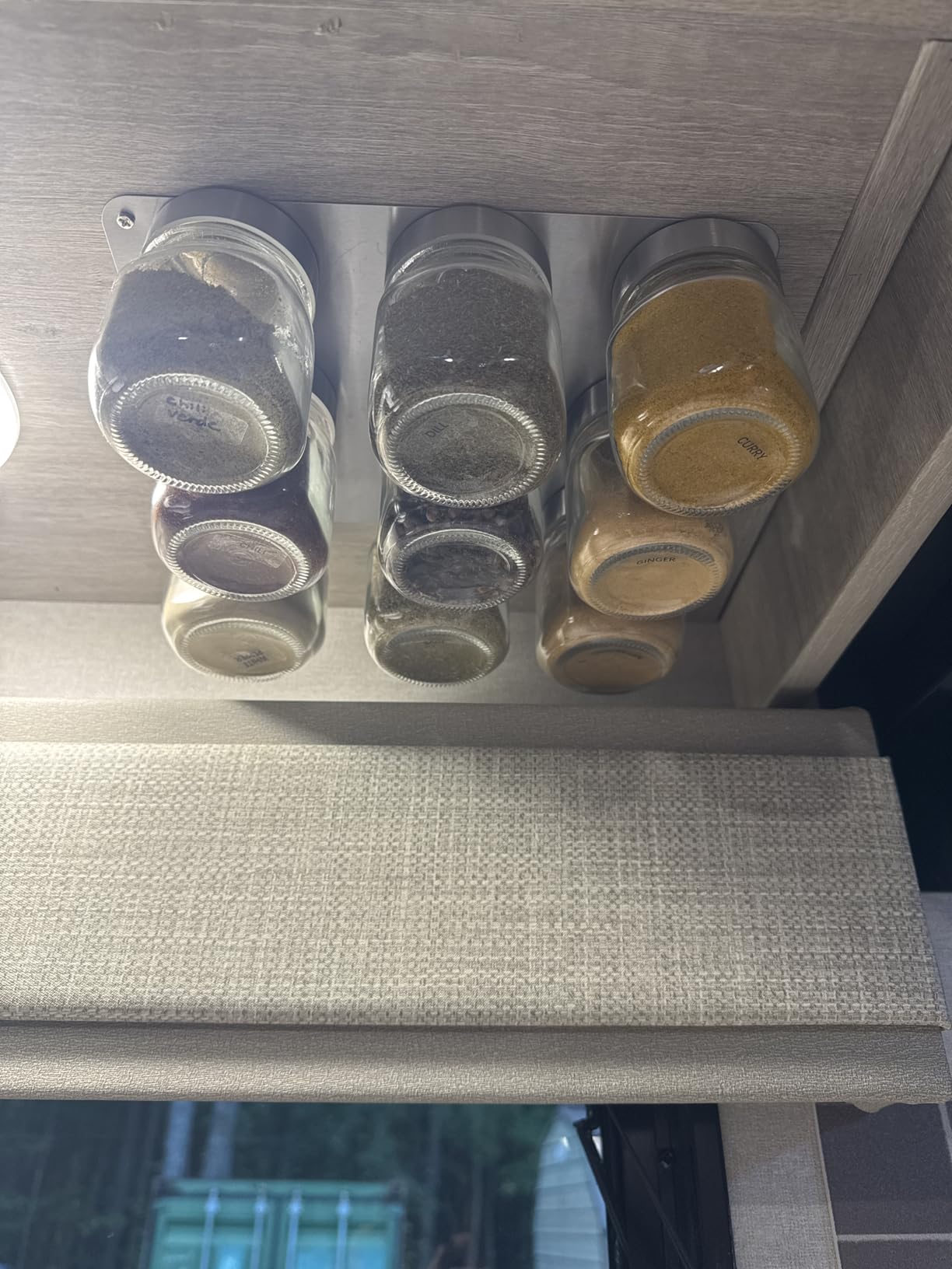 IMPRESA Clear Glass Magnetic Spice Jars - 15-Pack, 4 Oz, 60 Labels - Magnet Spice Jars for Refrigerator with Magnet Lids - Magnetic Herb Storage Organizer customer photo 1