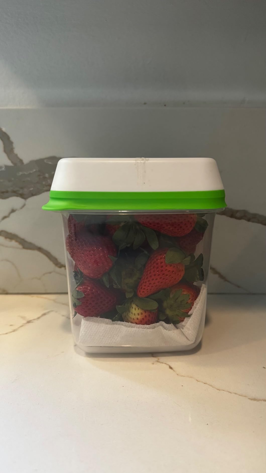 Rubbermaid FreshWorks Produce Saver, Medium Produce Storage Containers, 2 Pack customer photo 2
