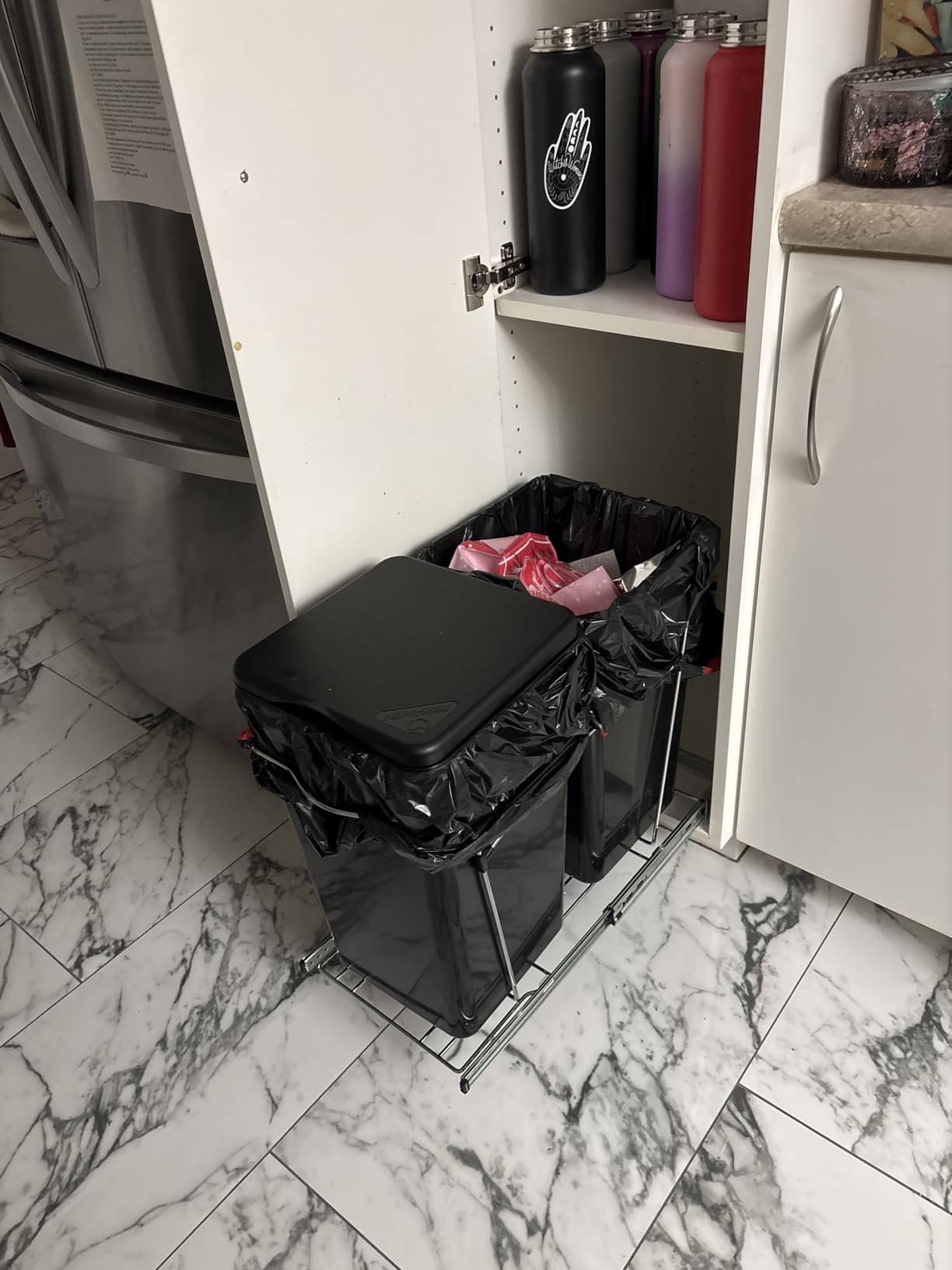 Rev-A-Shelf Pullout Trash Can for Under Kitchen Cabinets 27 Qt Garbage Waste Recycling Bin with Full Extension Slides, White, RV-15KD-11C S customer photo 1