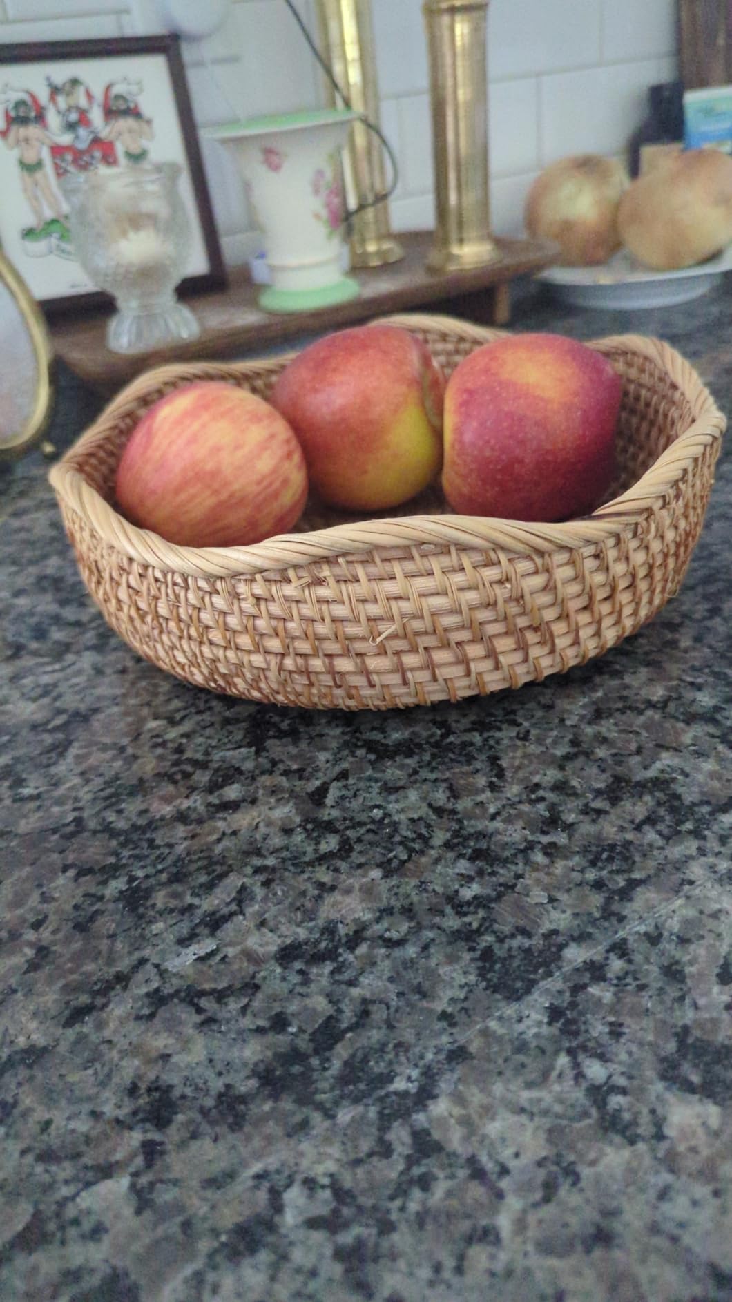 YANGQIHOME Rattan Bread Basket, Round Fruit Baskets, Wicker Storage Bowls, Natural Woven Serving Basket Bowls, Set of 3 customer photo 2
