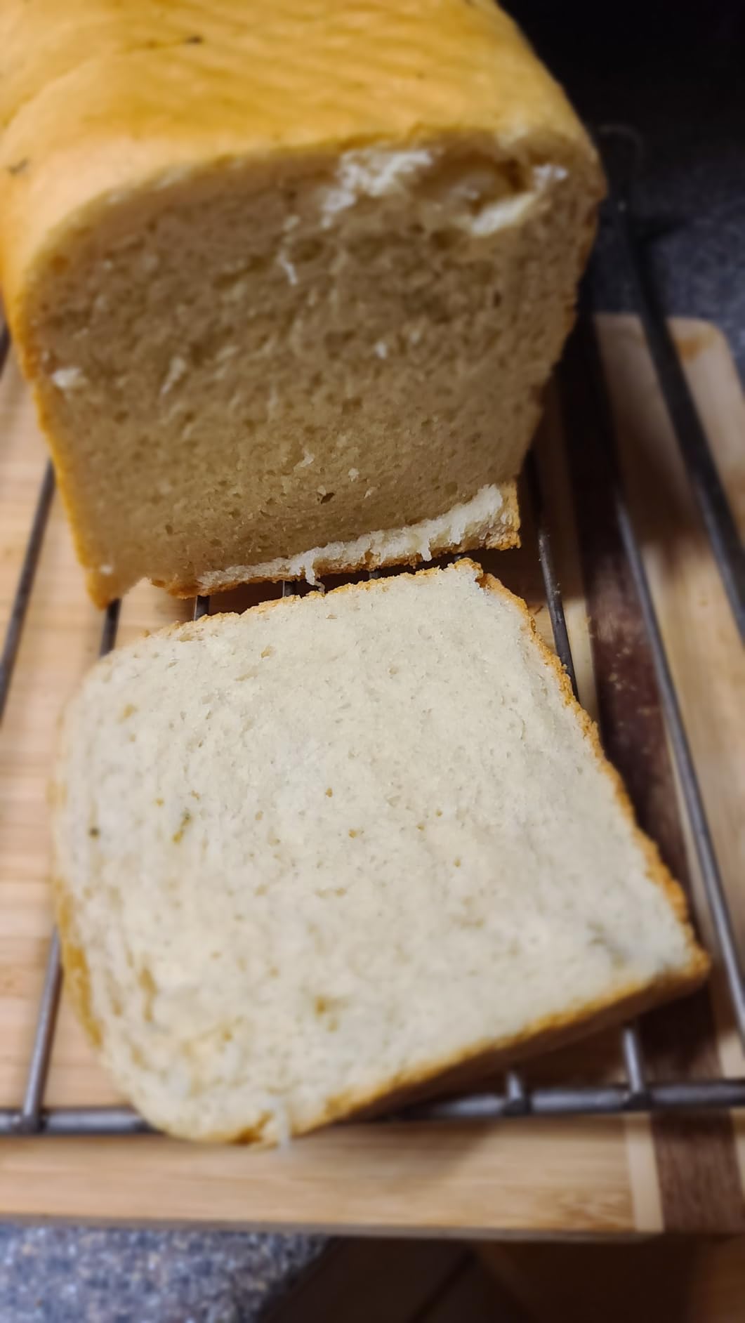 Monfish Pullman loaf Pan - loaf pan w lid - Wavy Non-Stick Toast Mold - Loaf Bread Baking Pan champagne gold (8.5x4.75x4.5) customer photo 1