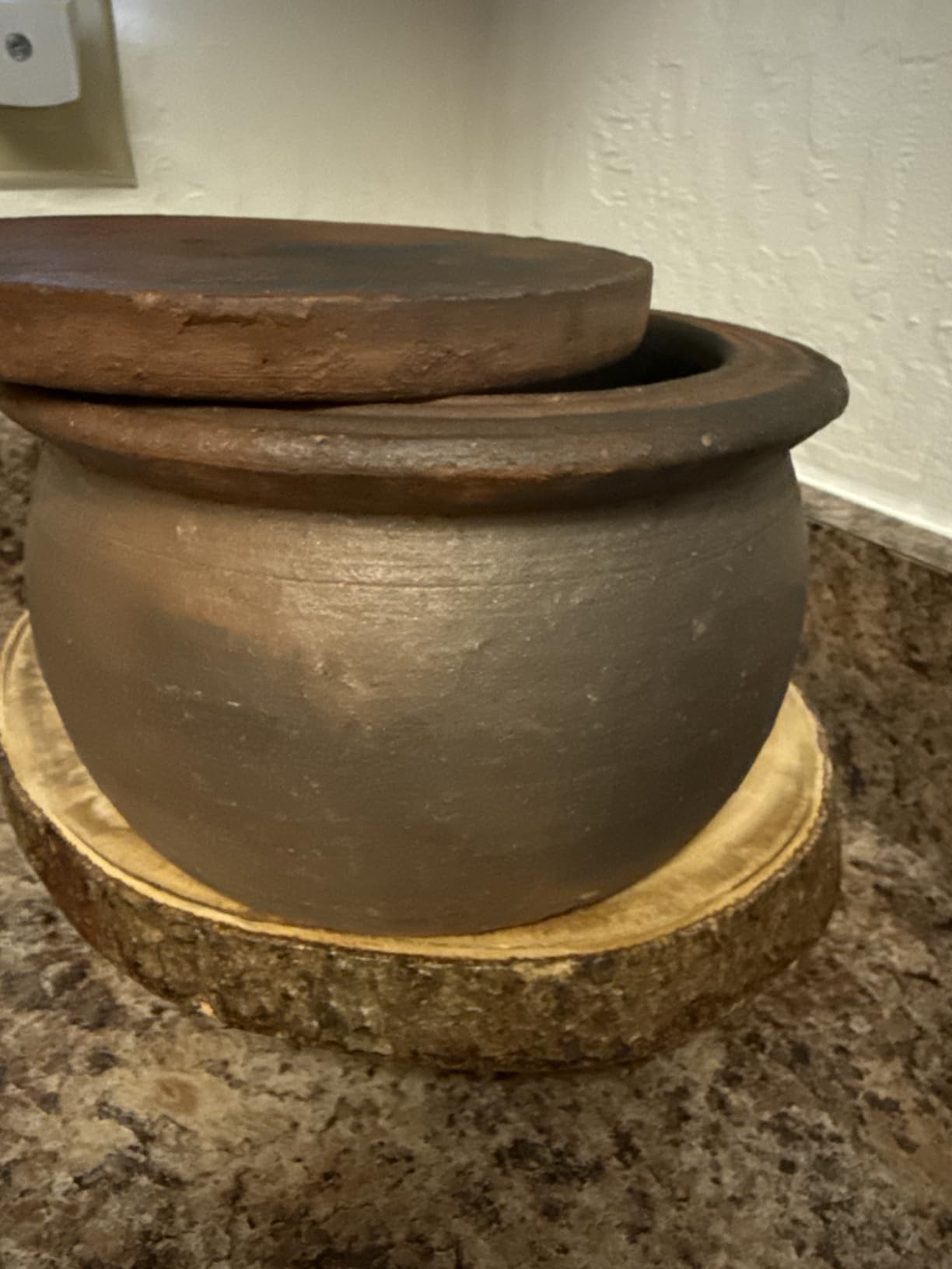 Hakan Efes Clay Cooking Pot with Lid, MIDI 2.9 Quarts Clay Pots for Cooking, Earthenware Rice Pots, UNGLAZED Traditional Casserole for STOVE Top customer photo 1
