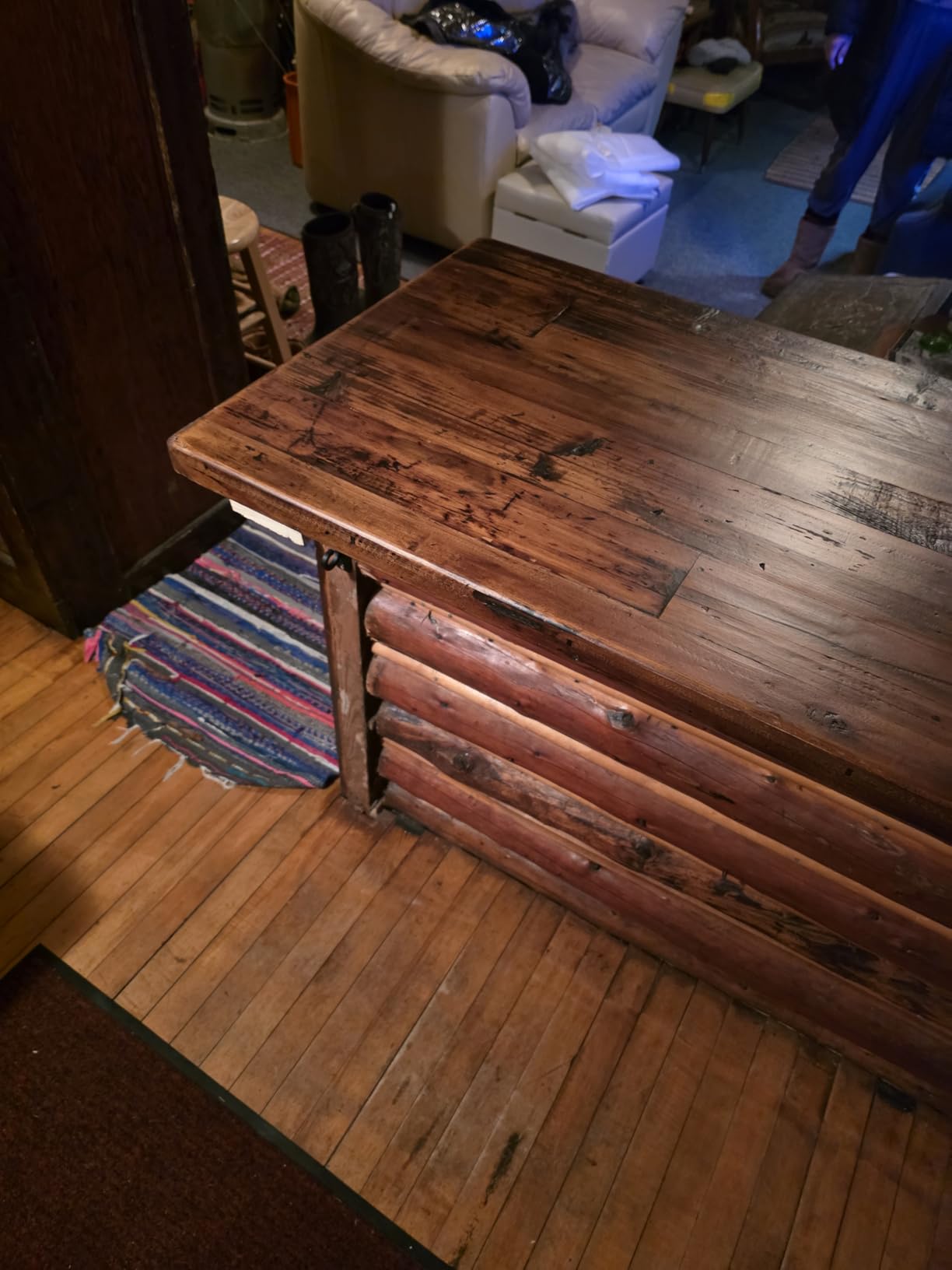 Reclaimed Wood Table Top - Rustic Recycled Wooden Piece Perfect for Signs, Counters, Kitchens Table Tops (Reclaimed Wood Table Top - Economy, 24