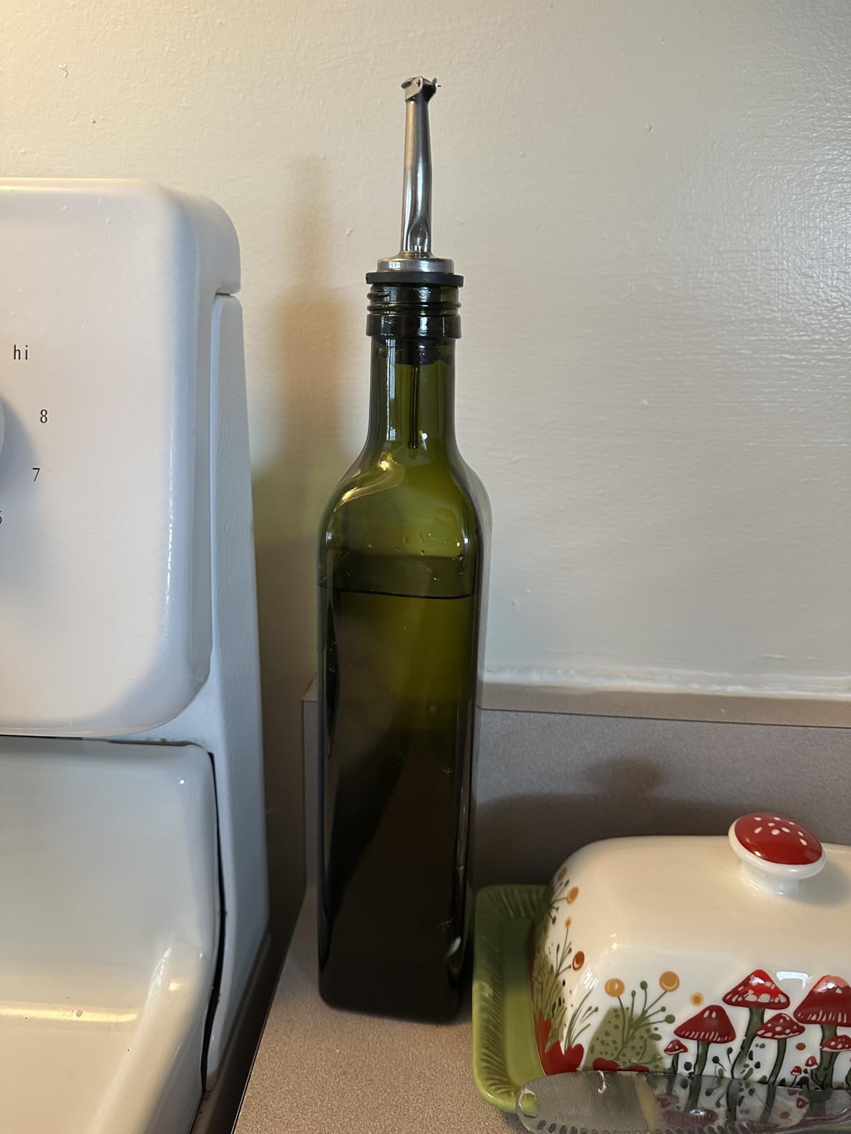 Zulay Kitchen (2 pack 17oz Olive Oil Dispenser Bottle For Kitchen - With 2 Spouts, 2 Removable Corks, 2 Caps, & 1 Funnel - Oil Bottle For Kitchen & Storing Liquids customer photo 2