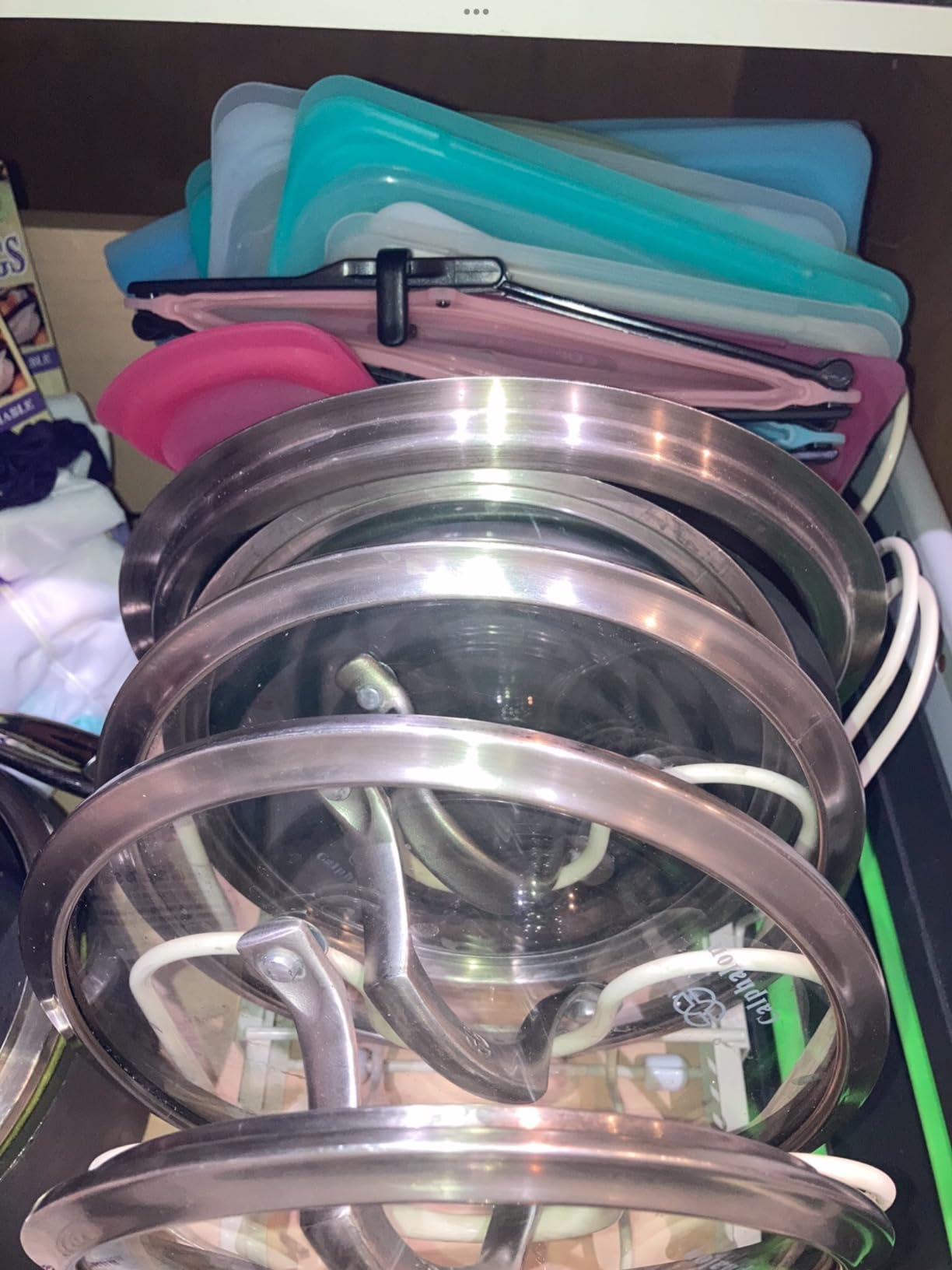 Pot Rack Organizer - Expandable Pot and Pan Organizer for Cabinet, Pot Lid Organizer Holder with 10 Adjustable Compartment for Kitchen Cabinet Cookware Baking Frying Rack, Bronze customer photo 2