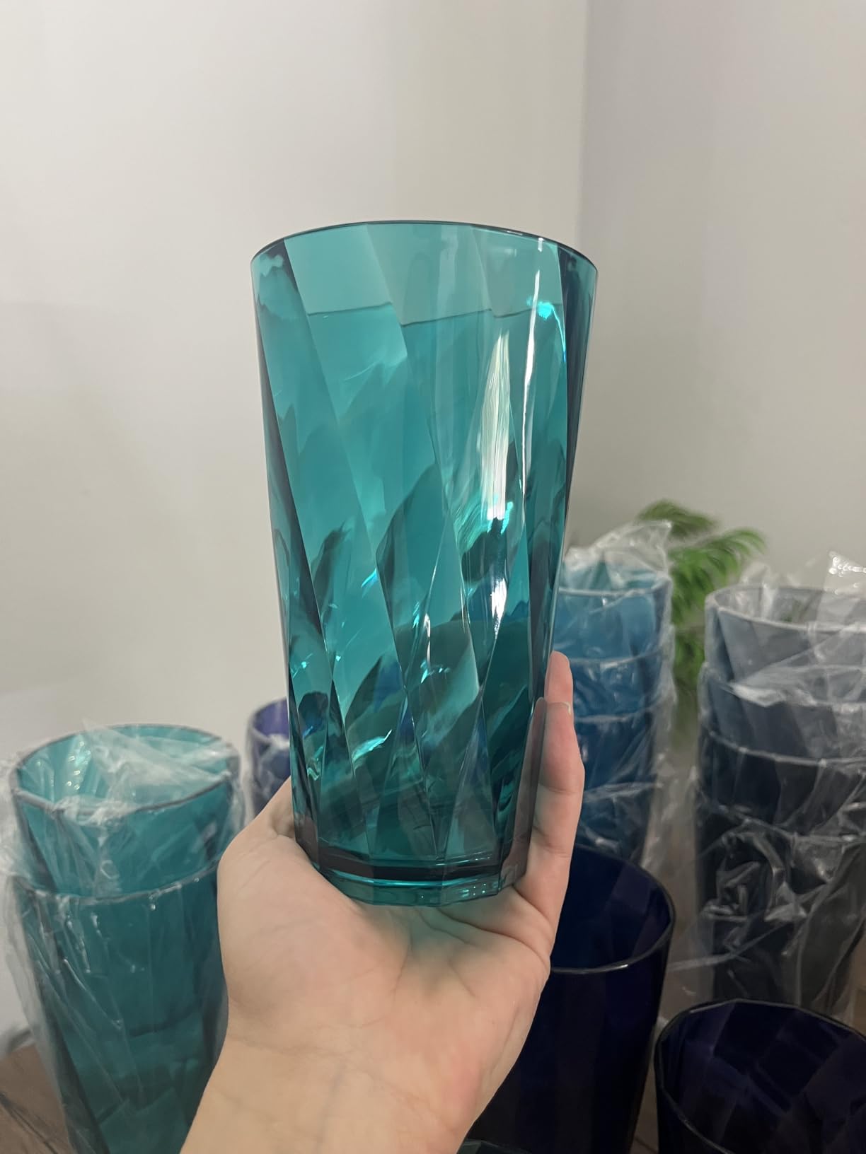 US Acrylic Optix Plastic Reusable Drinking Glasses (Set of 16) 14oz Rocks & 20oz Water Cups in Coastal Colors | BPA-Free Tumblers, Made in USA | Top-Rack Dishwasher Safe customer photo 1