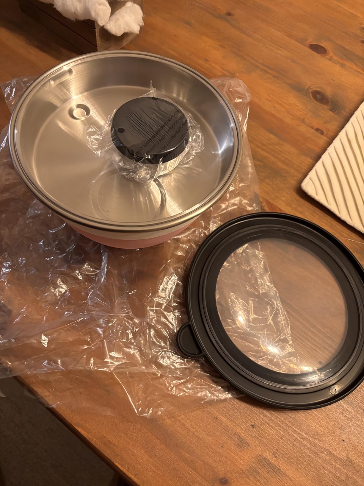 S'well Stainless Steel 64oz Salad Bowl Kit in Onyx, Comes with 2oz Condiment Container and Removable Tray for Organized Serving, Leak-Proof and Dishwasher Safe customer photo 2
