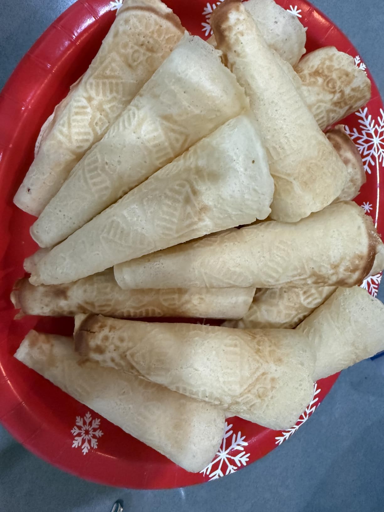 MasterChef Krumkake Baker - Electric Nonstick Iron Press for 2 Homemade Cookies customer photo 1