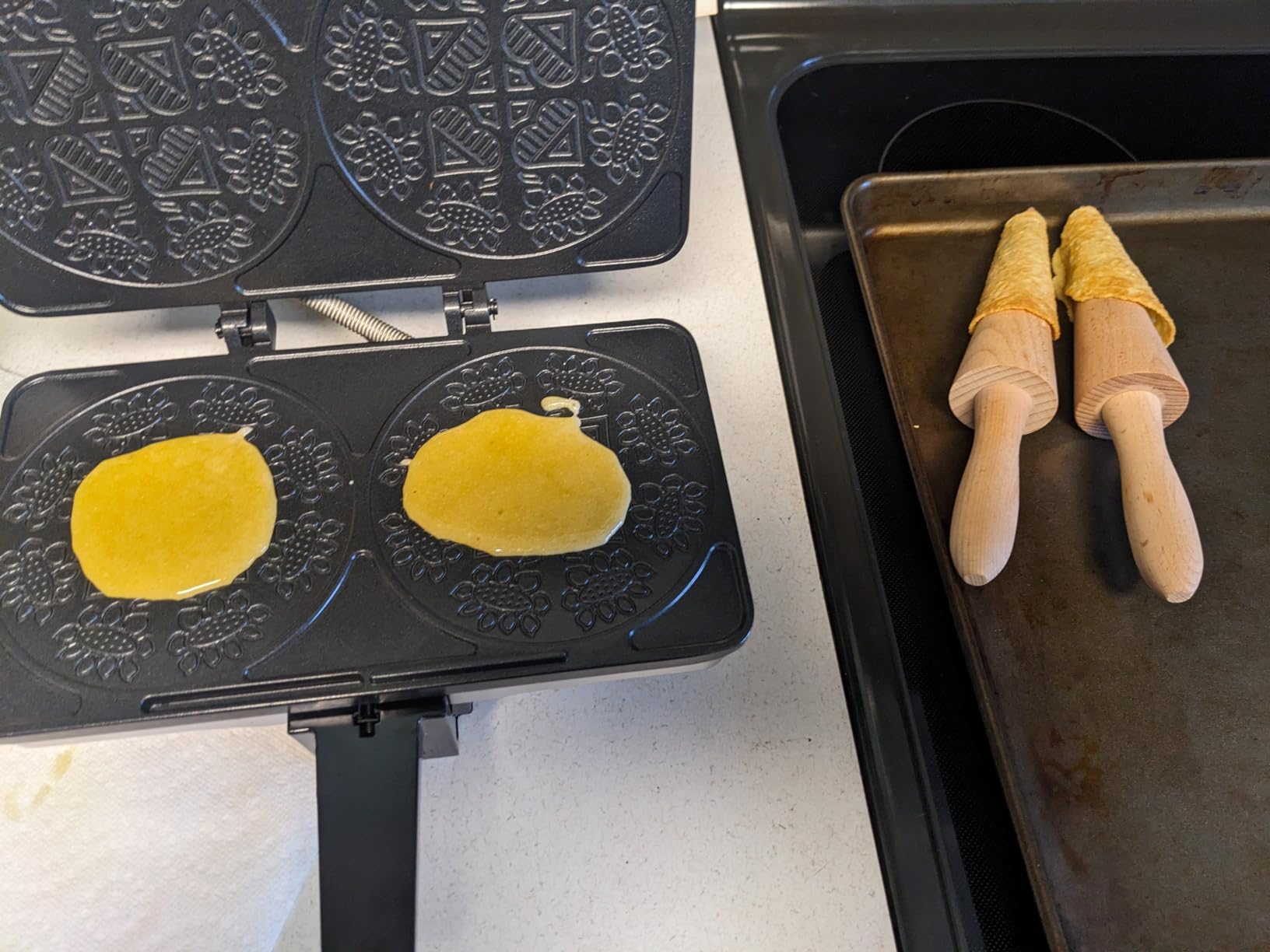 MasterChef Krumkake Baker - Electric Nonstick Iron Press for 2 Homemade Cookies customer photo 2