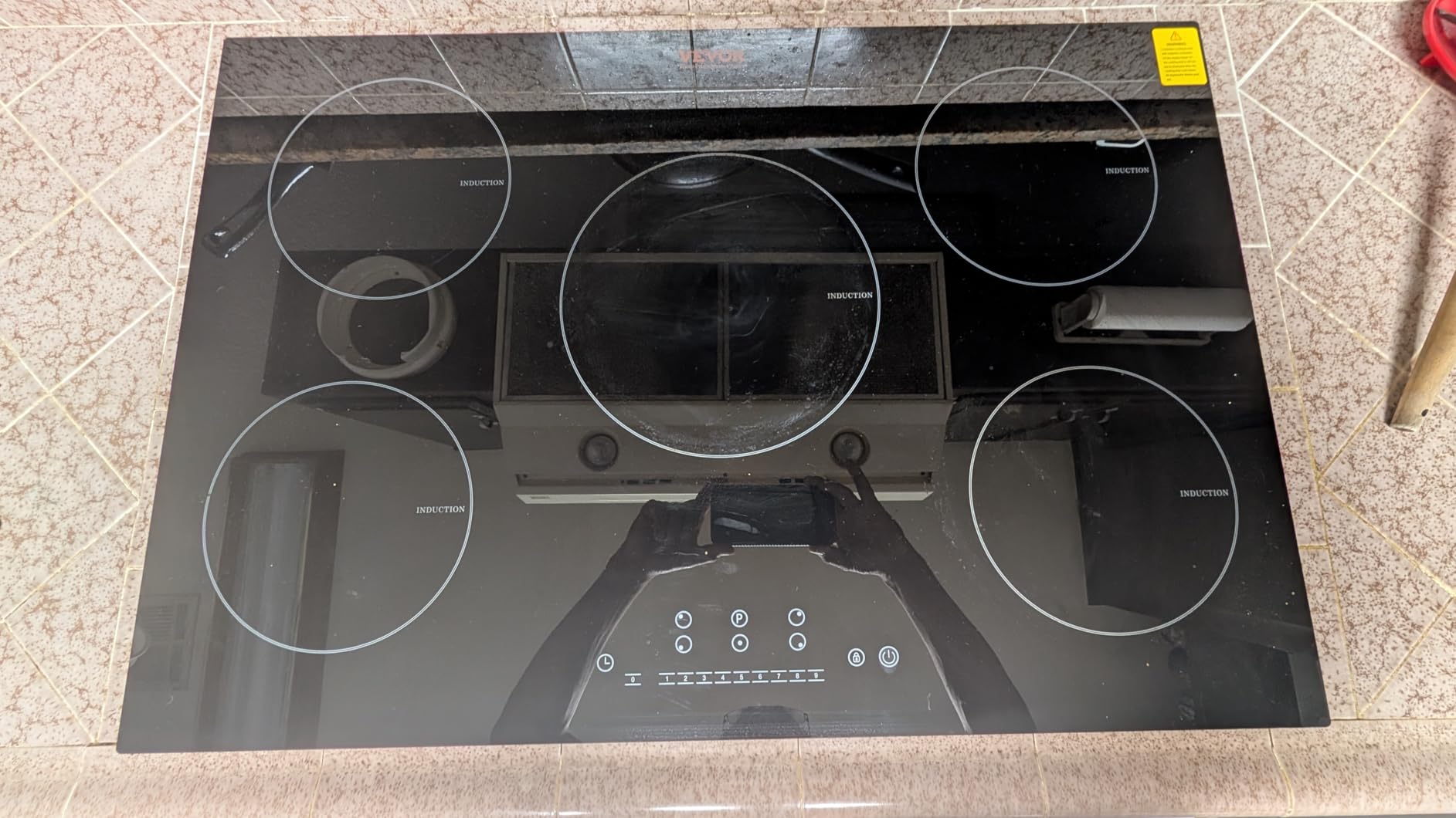 VEVOR Built-in Induction Electric Stove Top 30 Inch,5 Burners Electric Cooktop,9 Power Levels & Sensor Touch Control,Easy to Clean Ceramic Glass Surface,Child Safety Lock,240V customer photo 1