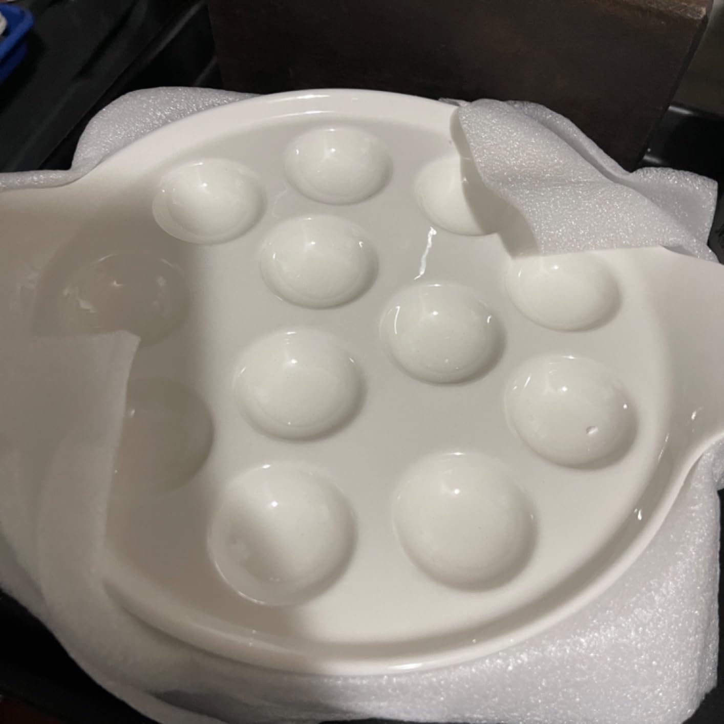 Okllen 4 Pack Ceramic Escargot Plates with 12 Holes and Handles, 9 Inch Seafood Snail Dish Footed Plates White Escargot Baking Dish Server for Home, Kitchen, Restaurant, Hotel, BBQ customer photo 1