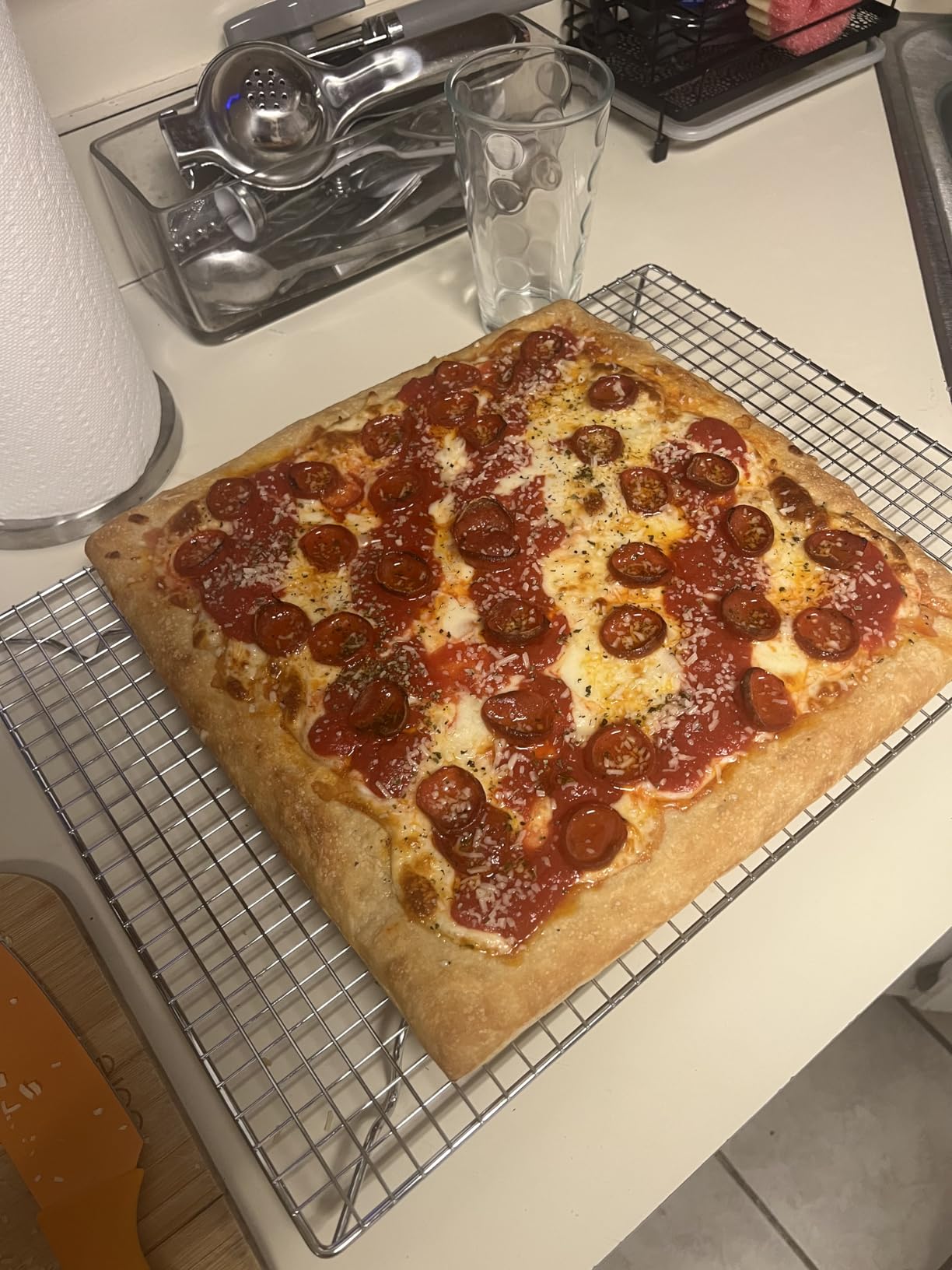 Chef Pomodoro Sicilian Deep Dish Square Pizza Pan, 13.2 x 13.2 x 1.5 Inch, Non-stick Aluminum, Focaccia Crust, Dough Pre-Seasoned Bakeware Kitchenware customer photo 1