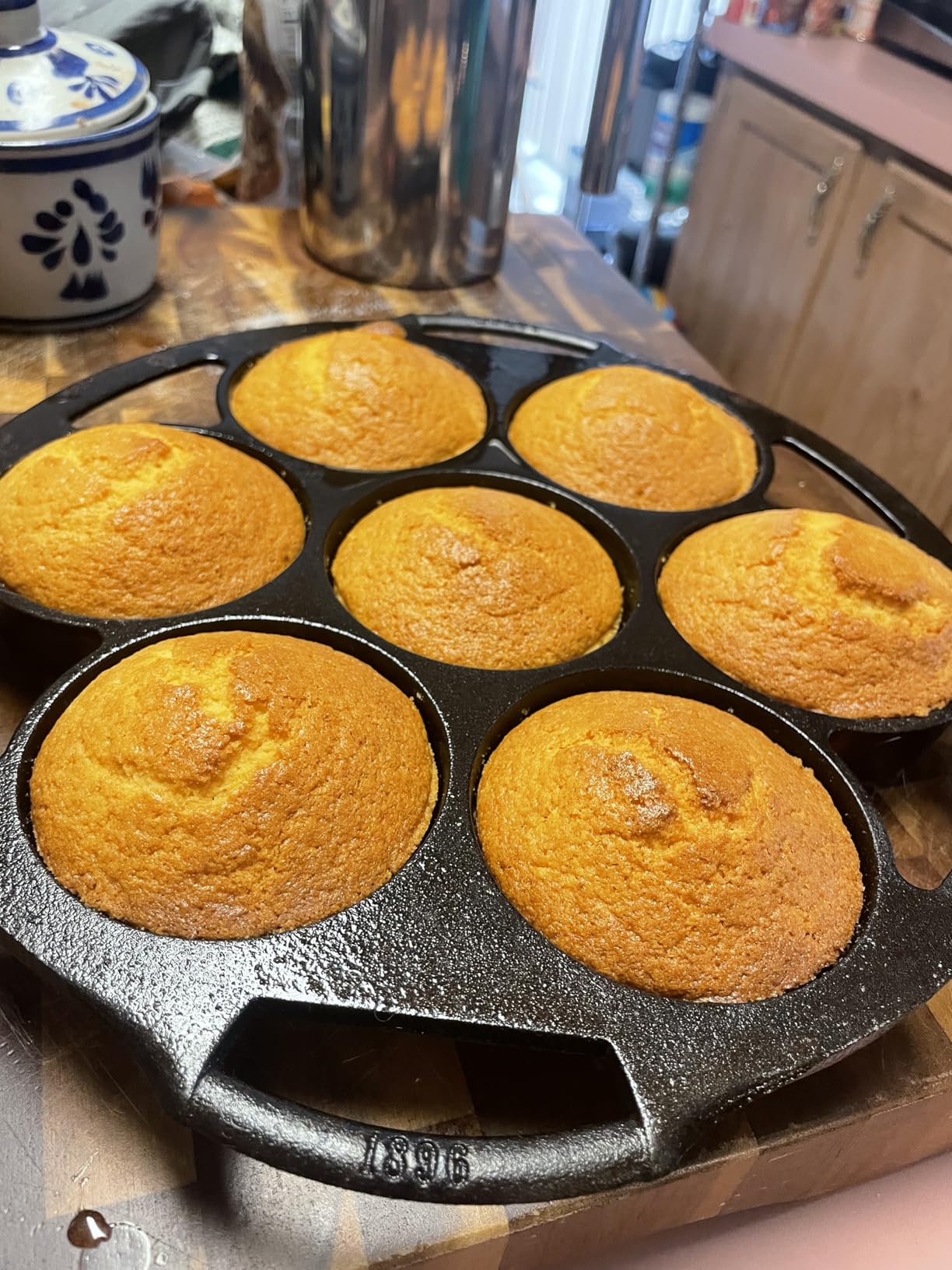 Lodge Cast Iron Mini Cake Pan customer photo 1