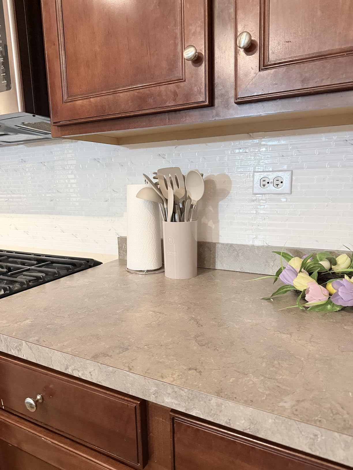 STICKGOO Thicker Design Peel and Stick, Self Adhesive Stick On Tile Backsplash for Kitchen and Bathroom, Beige & White, 12