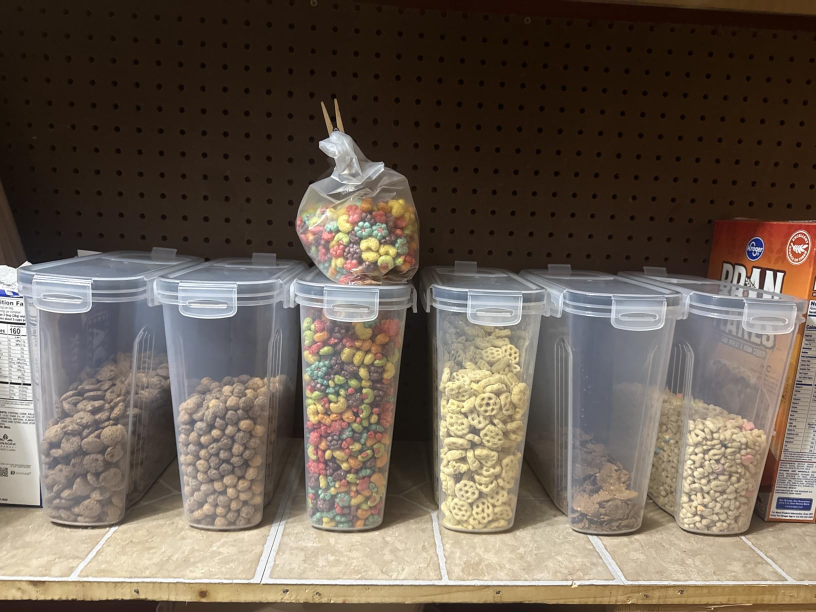 Utopia Kitchen Cereal Containers Storage Set - 4 Pack 4L(135.2 oz) Airtight Food Storage Containers with Lids, BPA-Free Cereal Dispensers for Pantry Organization and Storage (Clear) customer photo 1