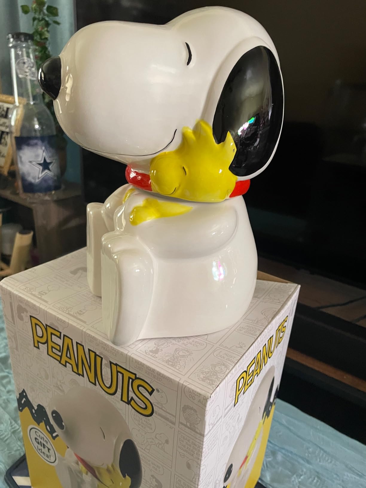 Peanuts Classic Snoopy Cookie Jar, 10.7-Inch Ceramic Kitchen Storage Container, Cartoon Collectible Treat Jar for Cookies and Snacks customer photo 2