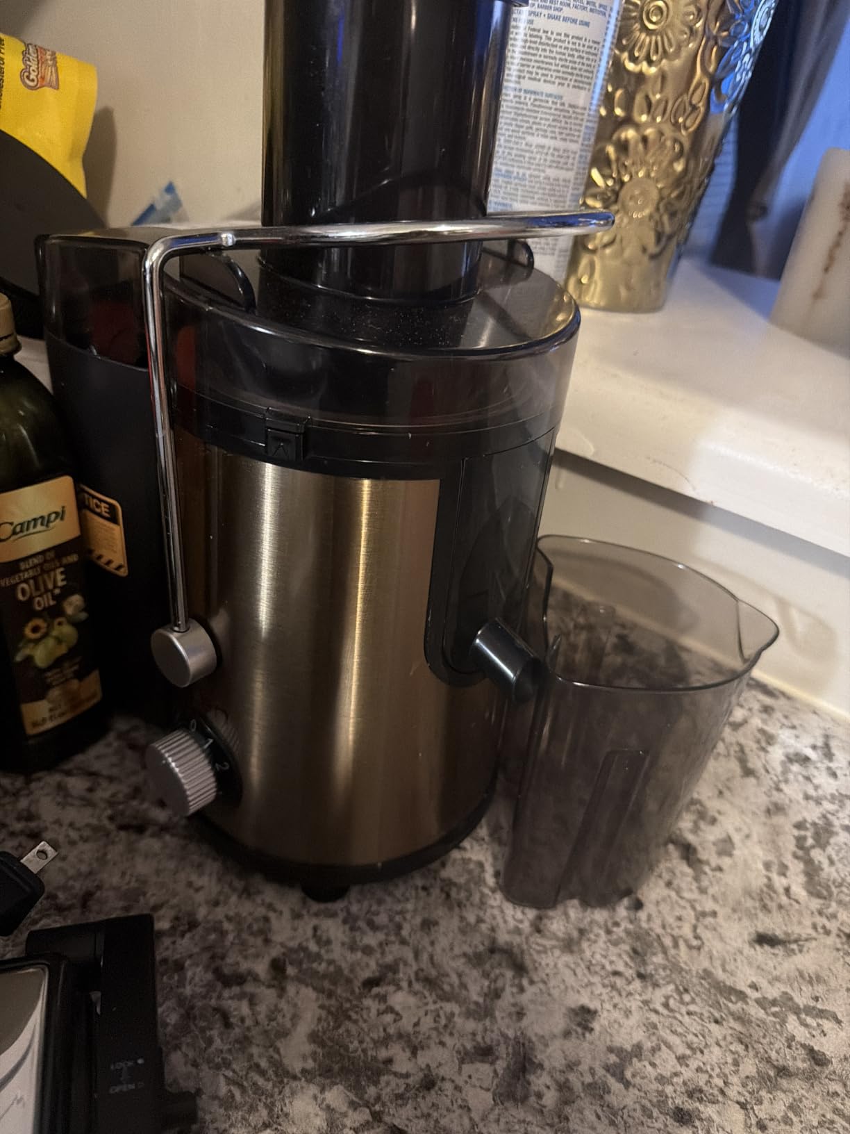 Qcen Juicer Machine, 800W Centrifugal Juicer Extractor with Wide Mouth 3