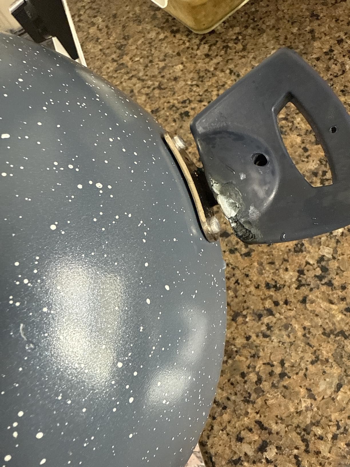 HAWKINS Ceramic Nonstick 3.5 Litre Deep Kadhai, Induction Deep Fry Pan with Glass Lid, Granite Kadai (ICK35G) customer photo 1