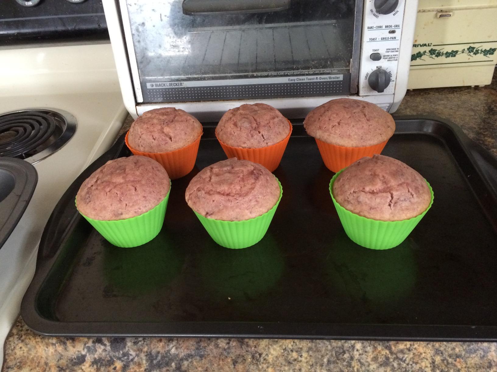 Webake Silicone Mini Tart Pan 4 Inch Non-stick Mini Quiche Molds Small Pie Baking Pan Tart Molds for Baking, Pack of 8 customer photo 2